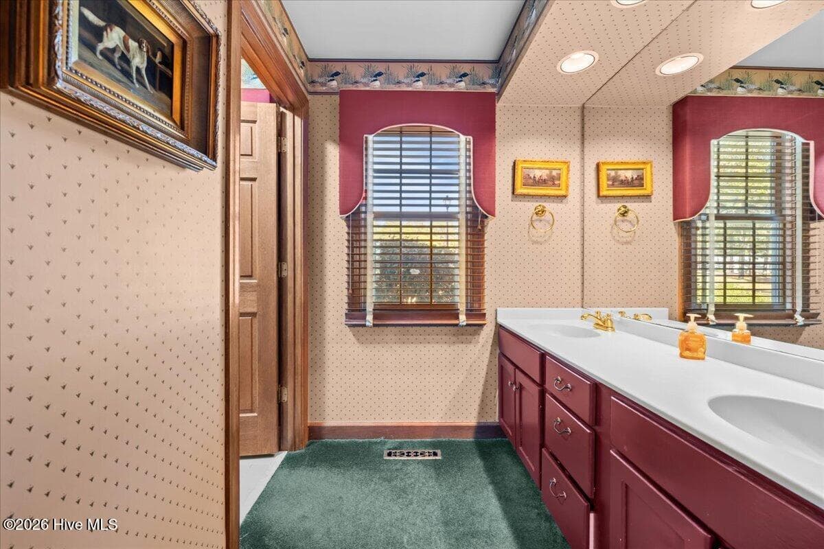 Main level bathroom 2 - 50 Cochrane Castle Circle, Southern Pines, NC 28387