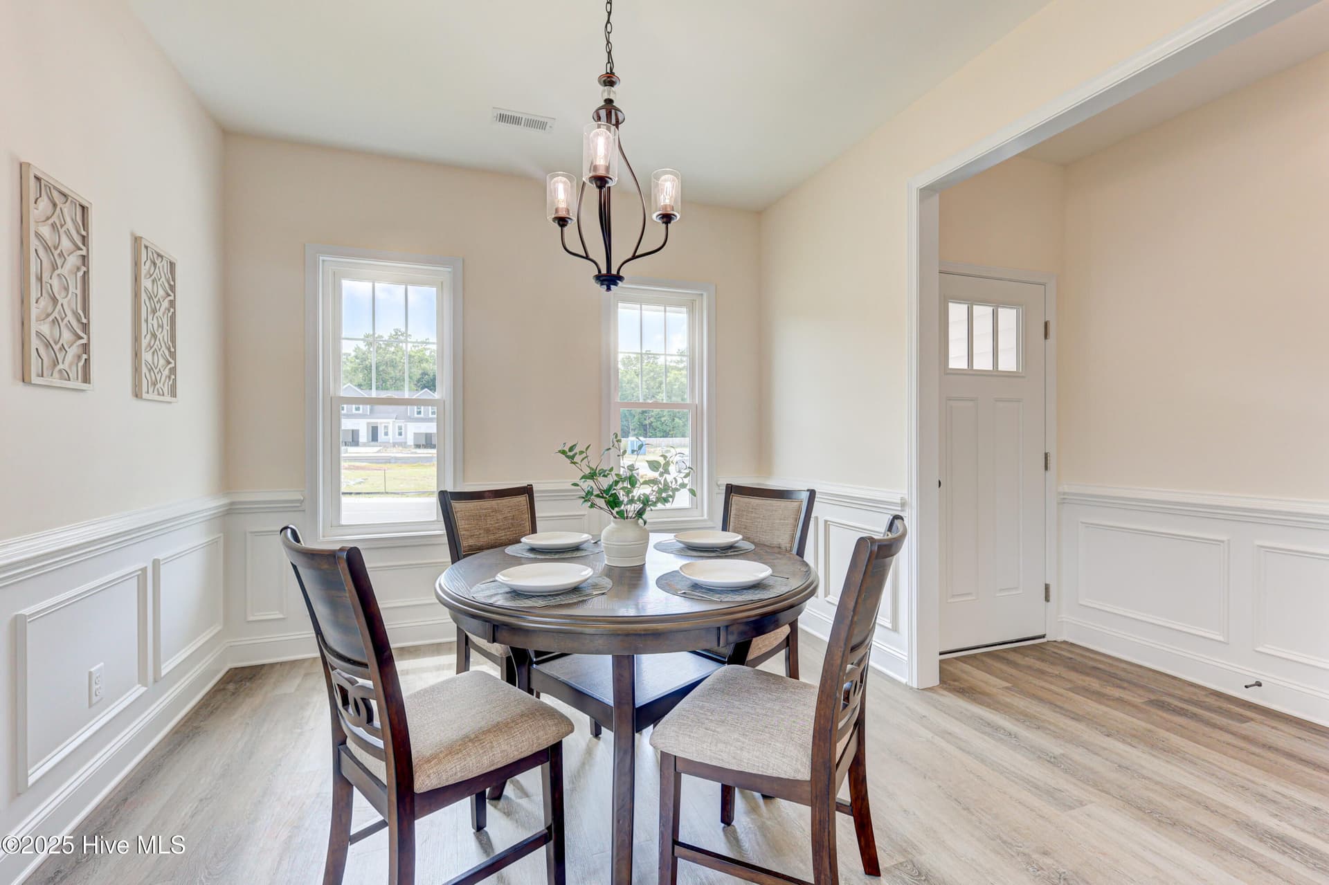 Townhouse at 552 Timbercrest Circle, Bolivia, NC 28422, photo 6 of 37