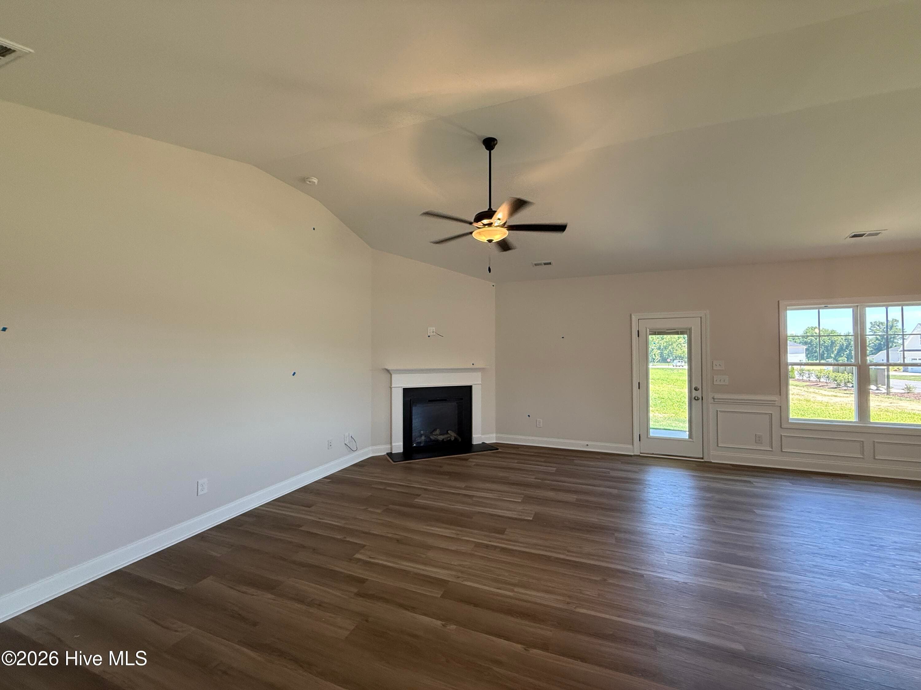 Single Family Residence at 262 Pierre Drive, Benson, NC 27504, photo 14 of 165