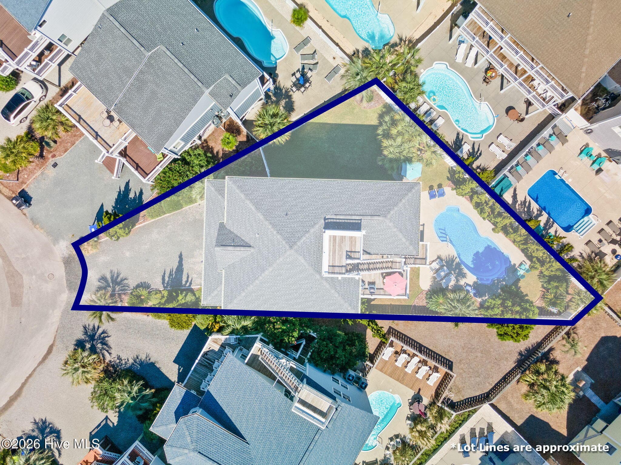 Single Family Residence at 14 Private Drive, Ocean Isle Beach, NC 28469, photo 7 of 73