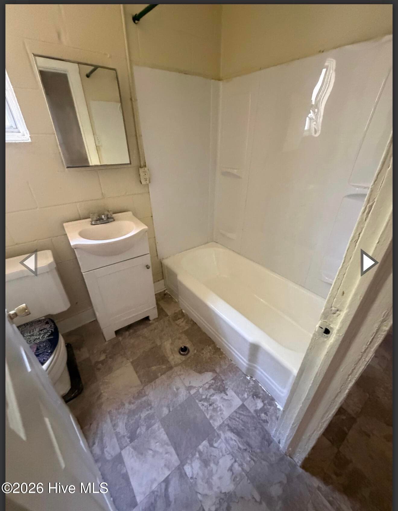 705 Harvey - 704 E Washington Avenue, Kinston, NC 28501