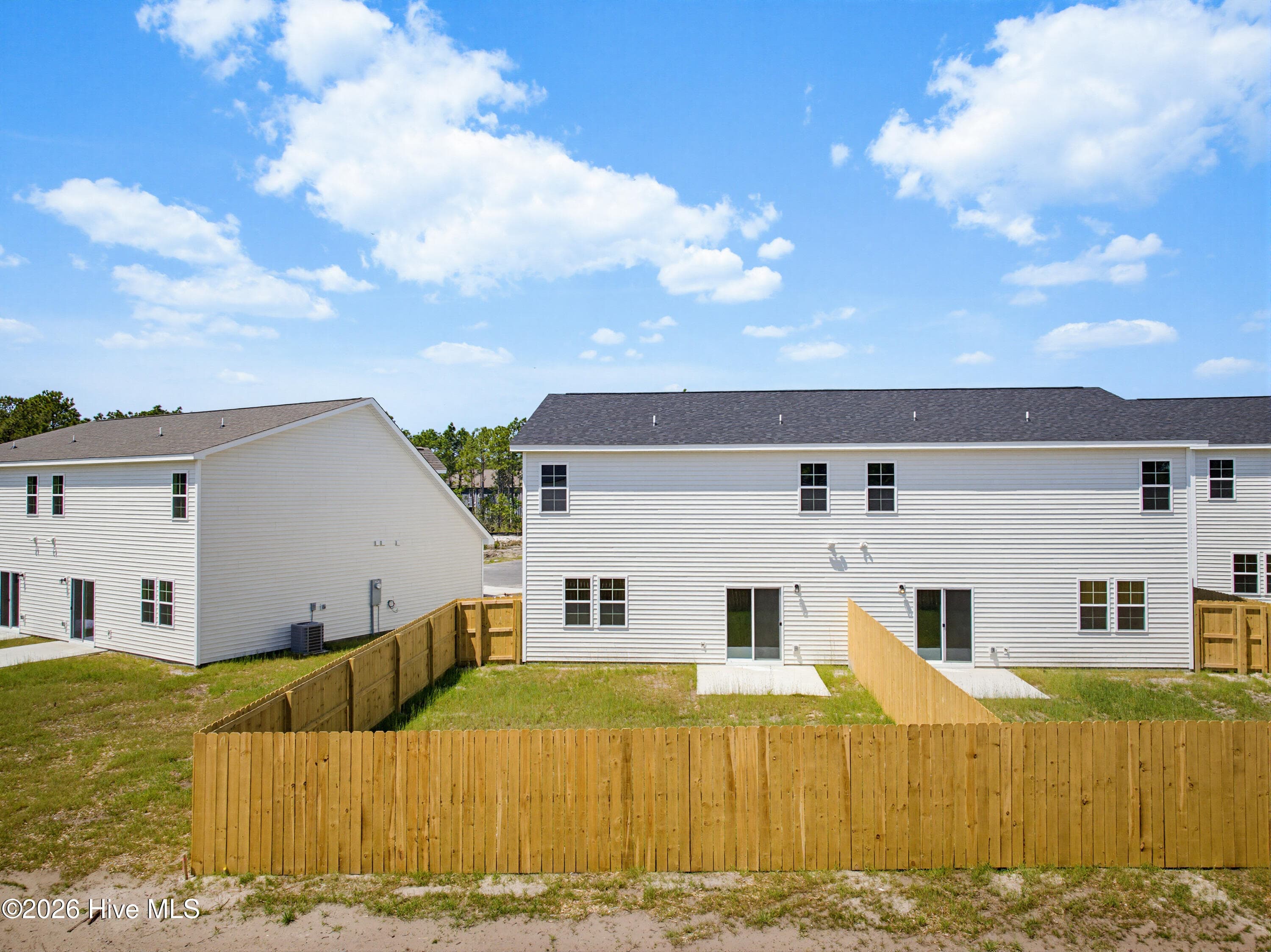 Townhouse at 219 Sandpiper Place, Holly Ridge, NC 28445, photo 4 of 22