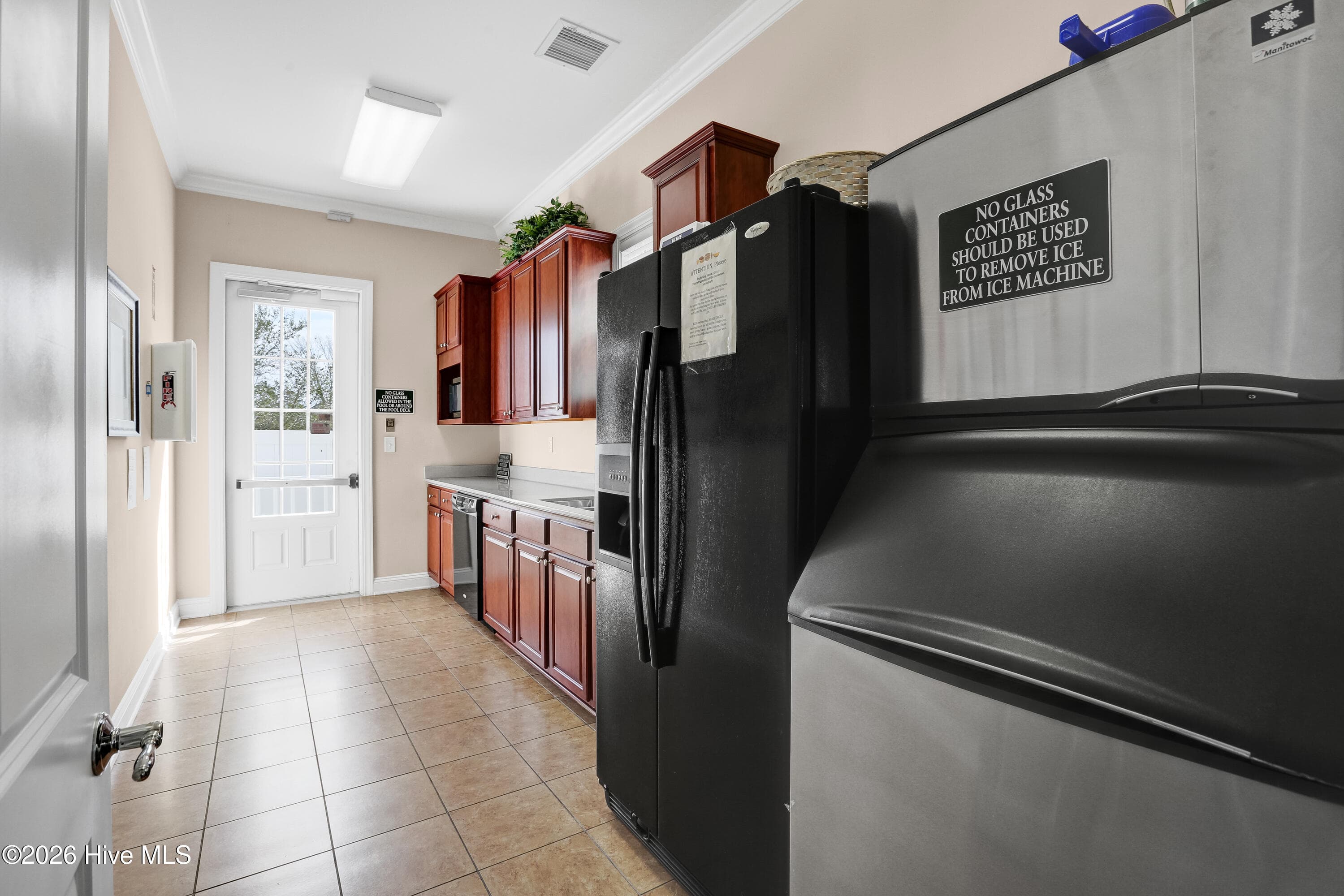 Single Family Residence at 5019 Pierhead Court, Southport, NC 28461, photo 60 of 66