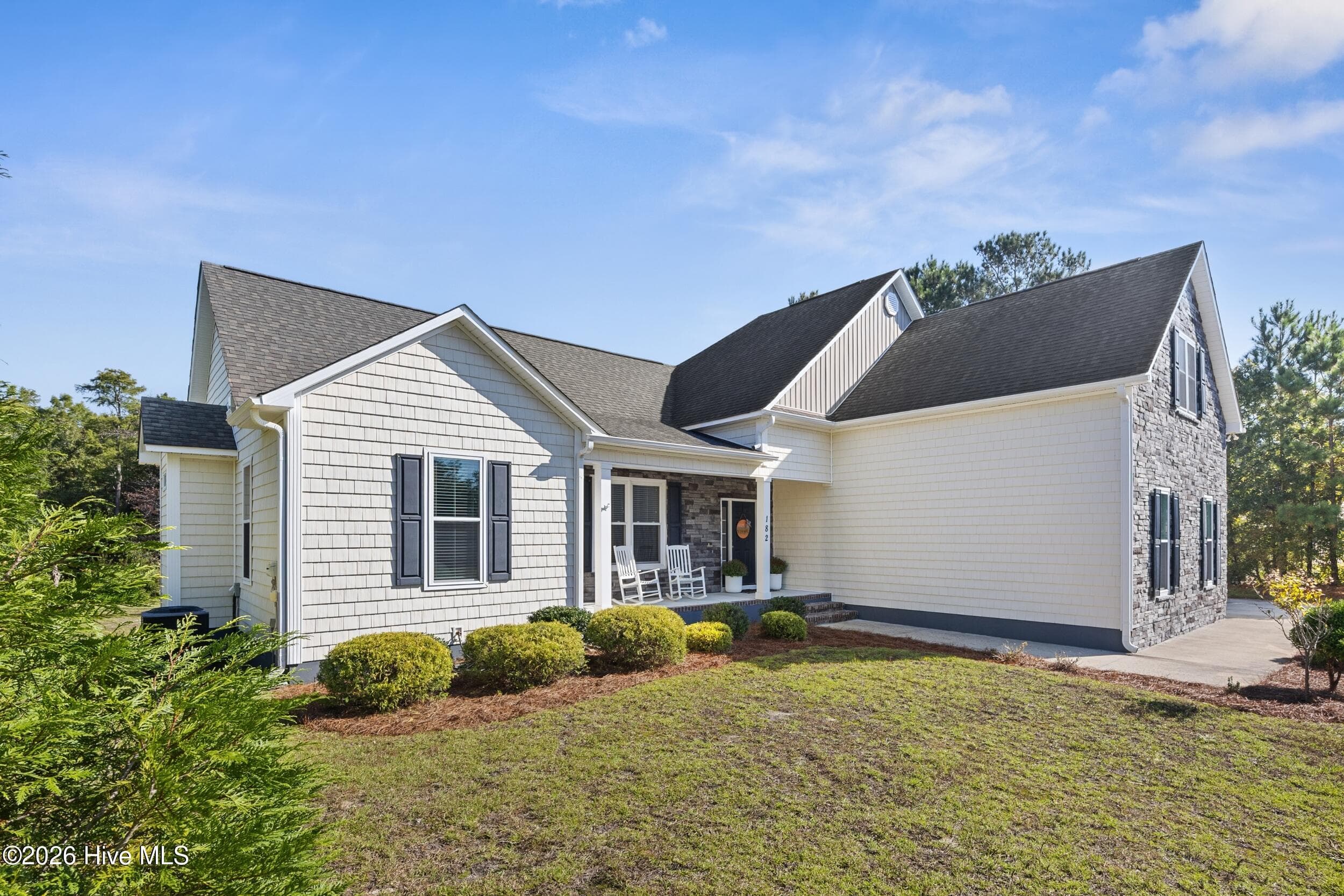 Single Family Residence at 182 Scrub Oaks Drive, Hampstead, NC 28443, photo 3 of 37