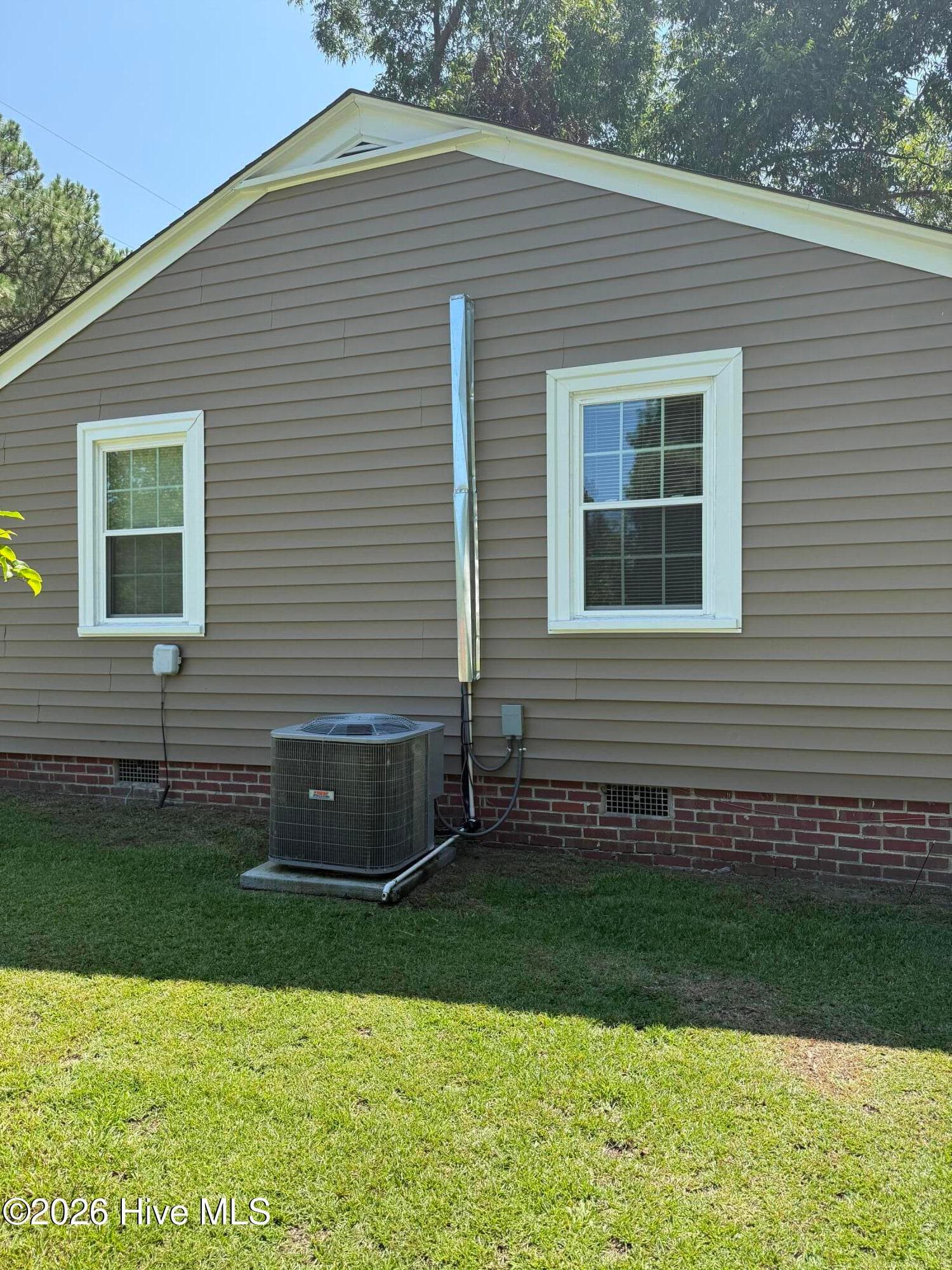 Single Family Residence at 3066 S Fountain Road, Fountain, NC 27829, photo 12 of 13