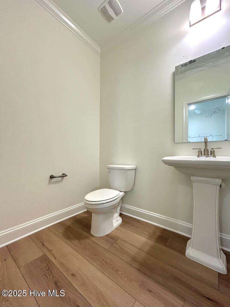 SIMILAR PHOTO - 814 Tupelo Tree Drive, Hubert, NC 28539