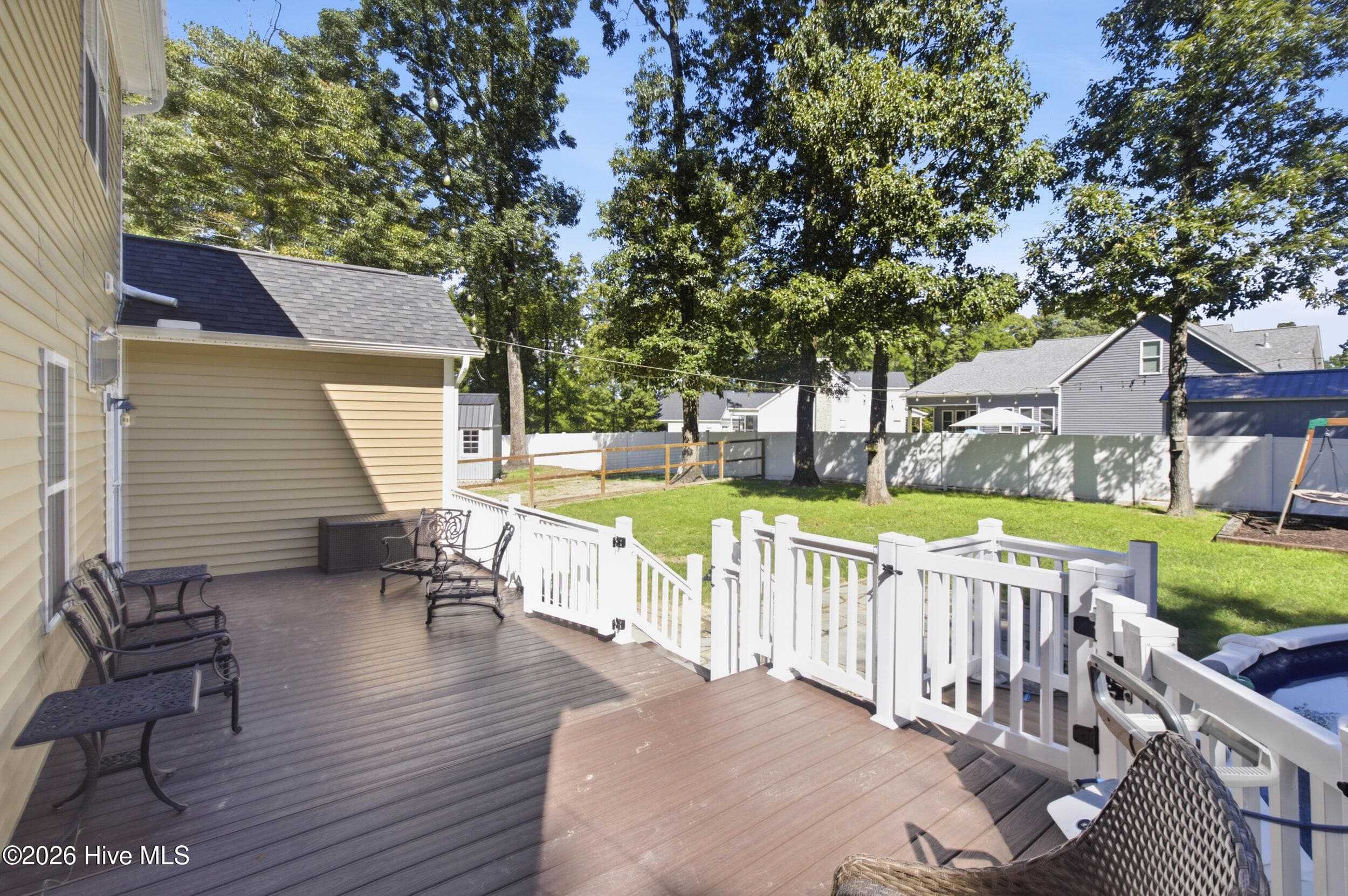 Single Family Residence at 120 Ferret Run Lane, New Bern, NC 28562, photo 12 of 30