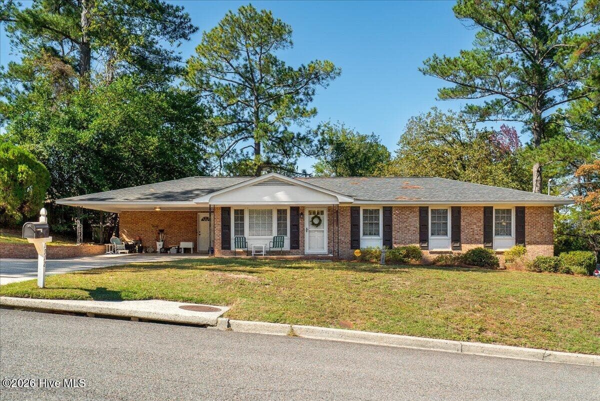 Great curb appeal - 1912 Coulter Drive, North Augusta, SC 29841