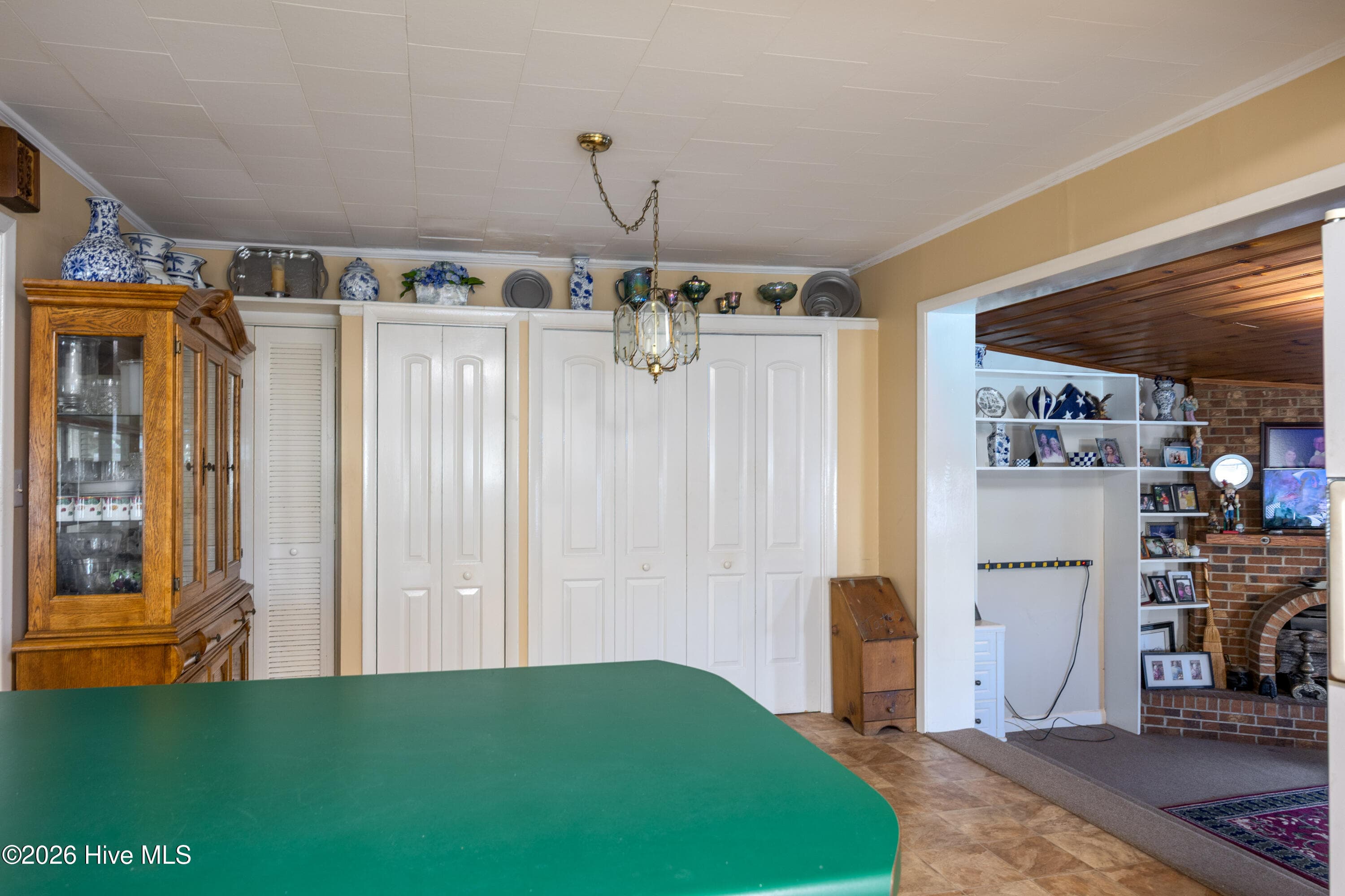 Single Family Residence at 502 Raleigh Road, Clinton, NC 28328, photo 10 of 35