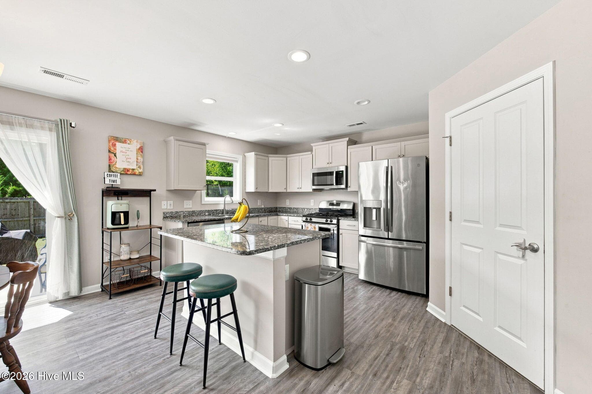 Single Family Residence at 345 Station House Road, New Bern, NC 28562, photo 13 of 50