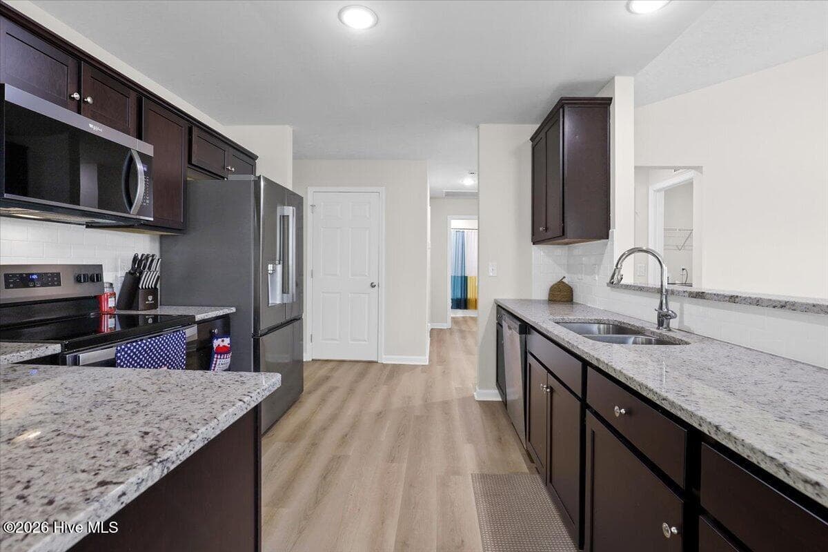 Kitchen - 109 Windemere Lane, Goldsboro, NC 27530
