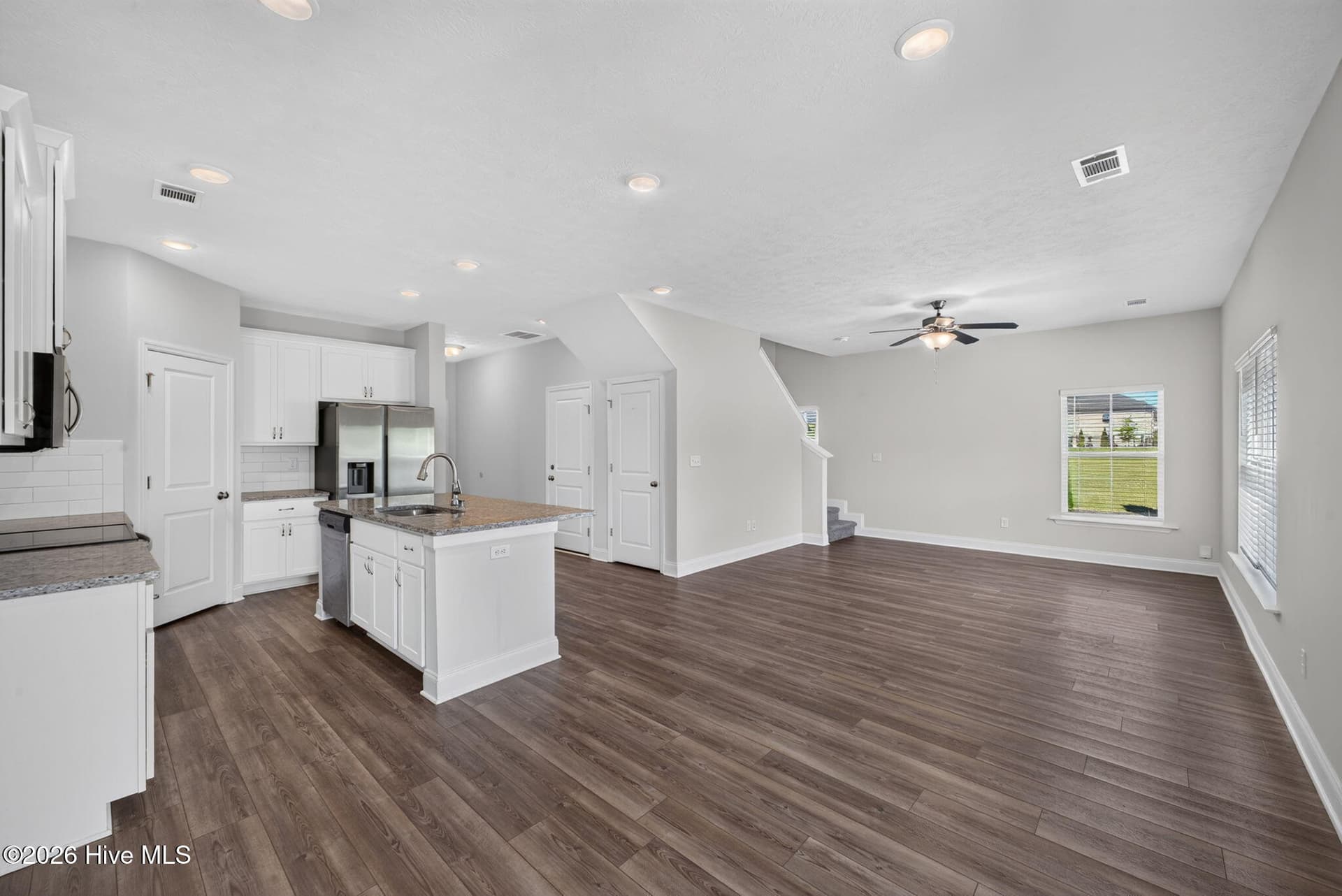 Townhouse at 605 Hampton Drive, North Augusta, SC 29860, photo 5 of 31