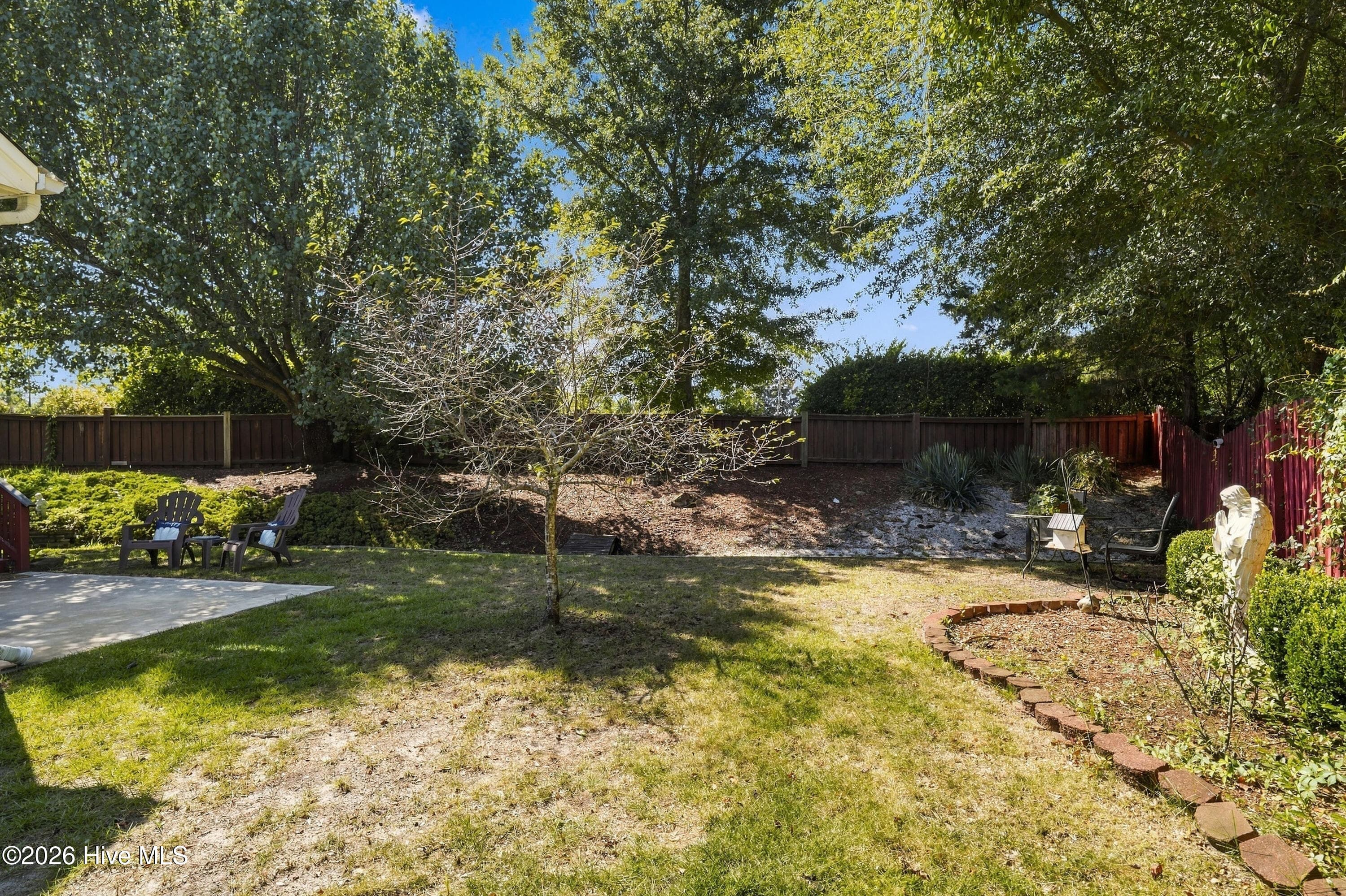 Single Family Residence at 5002 Blue Grass Court, Wilmington, NC 28409, photo 38 of 41