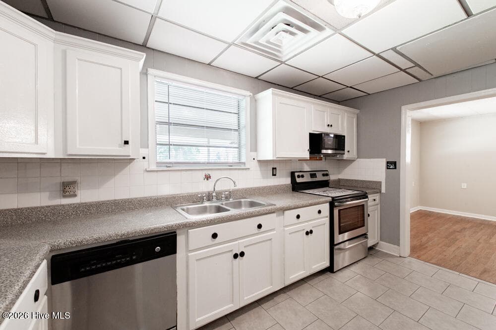 Single Family Residence at 2035 County Line Road, Blythe, GA 30805, photo 14 of 33