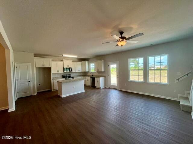 Single Family Residence at 208 Halifax Court, Shawboro, NC 27973, photo 14 of 98