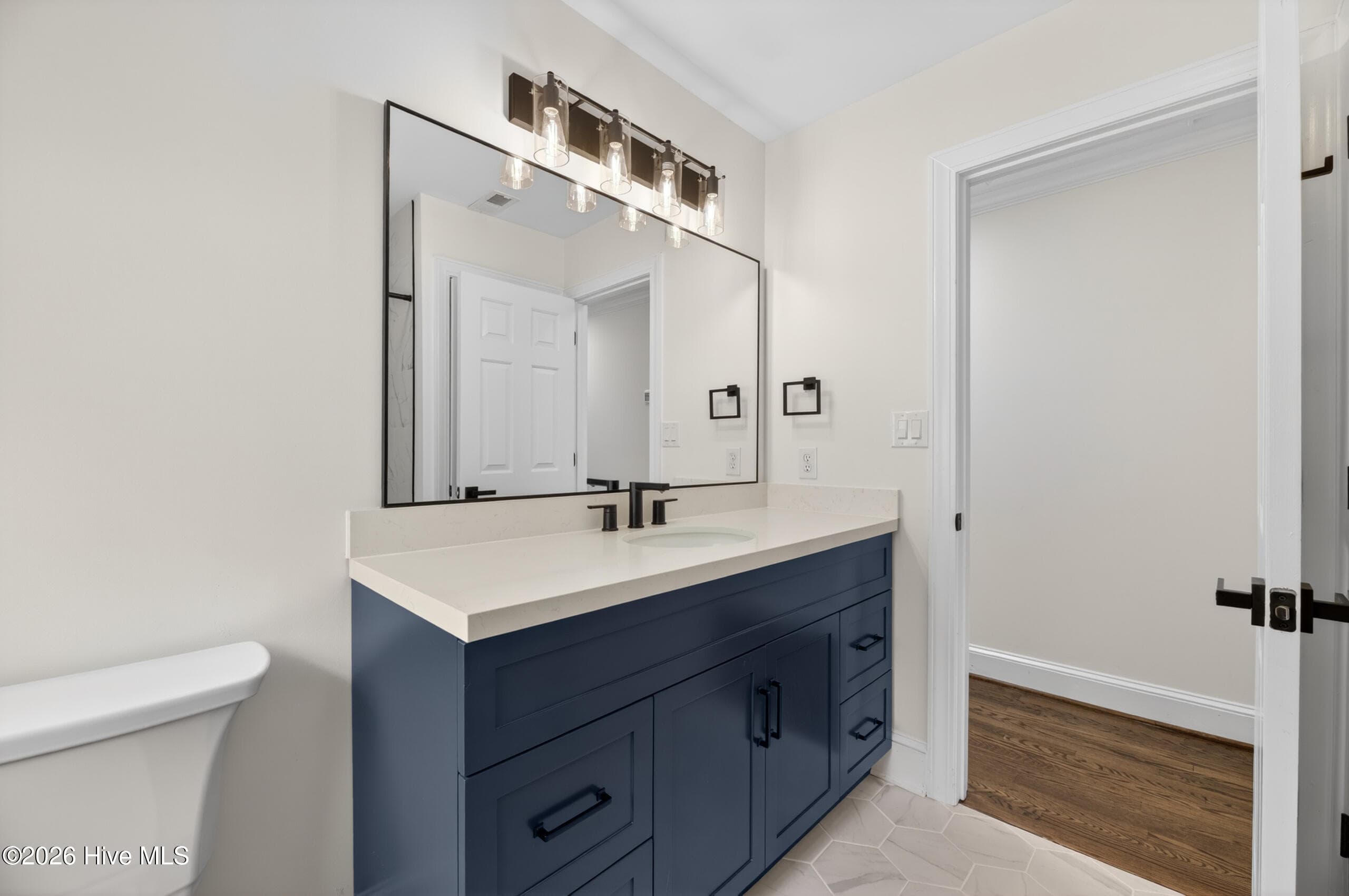 Single Family Residence at 208 Dupont Circle, Greenville, NC 27858, photo 40 of 53
