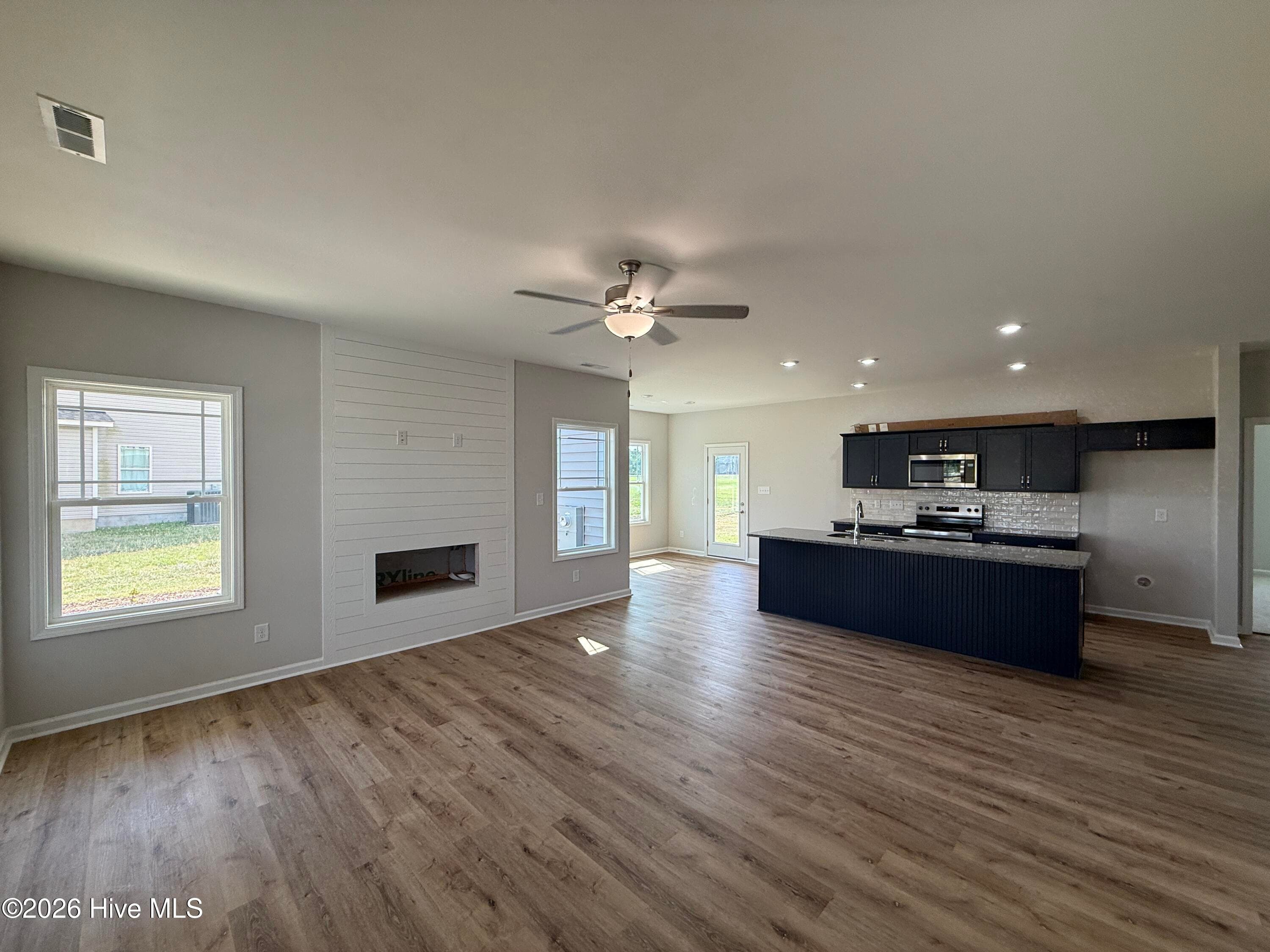Single Family Residence at 213 Tuscany Circle, Princeton, NC 27569, photo 7 of 48