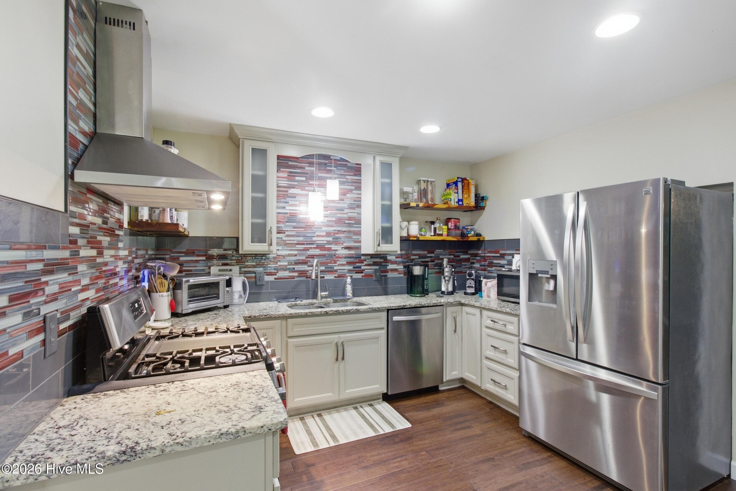 Kitchen - 701 Plantation Drive, New Bern, NC 28562