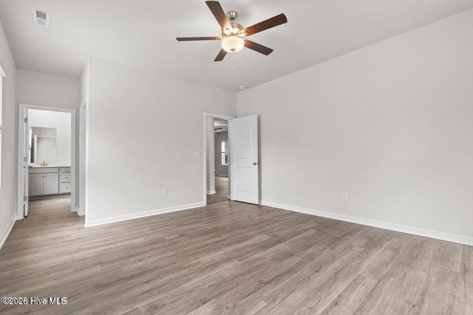 Single Family Residence at 717 Helm Drive, New Bern, NC 28560, photo 16 of 25