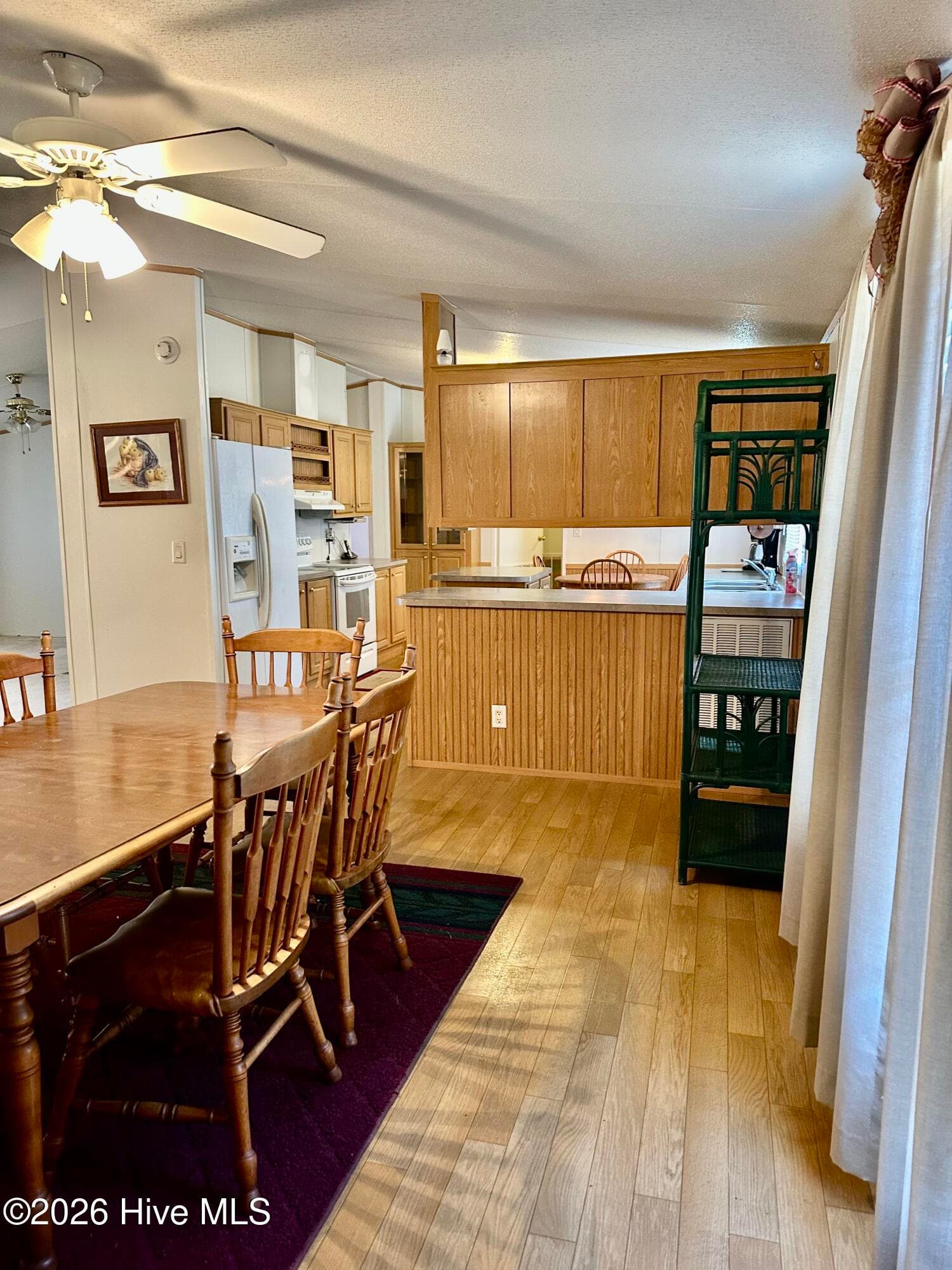 Manufactured Home at 70 Rough Horn Road, Evergreen, NC 28438, photo 18 of 30