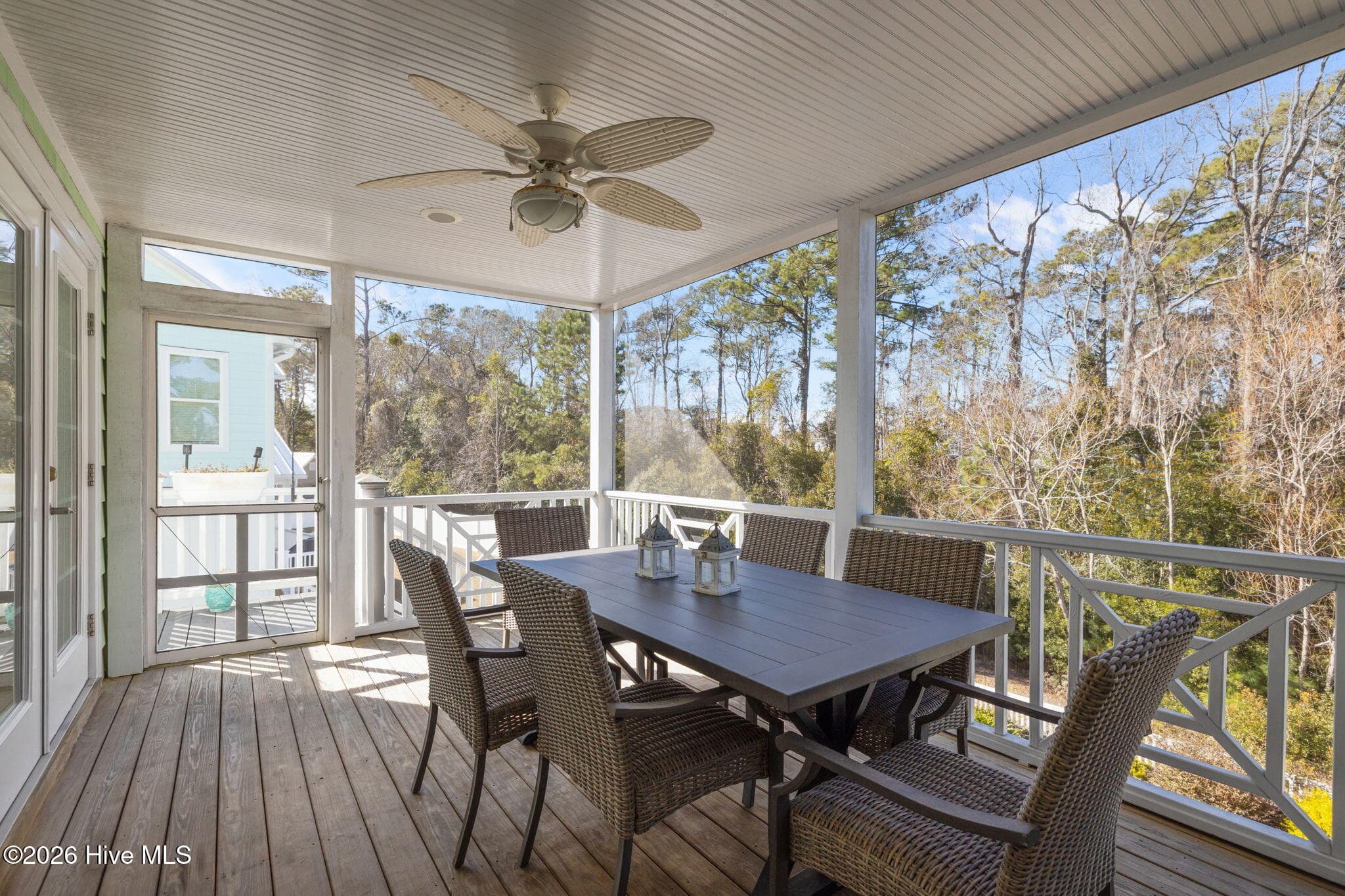 Level 2 porch off dining - 109 Key West Lane, Newport, NC 28570