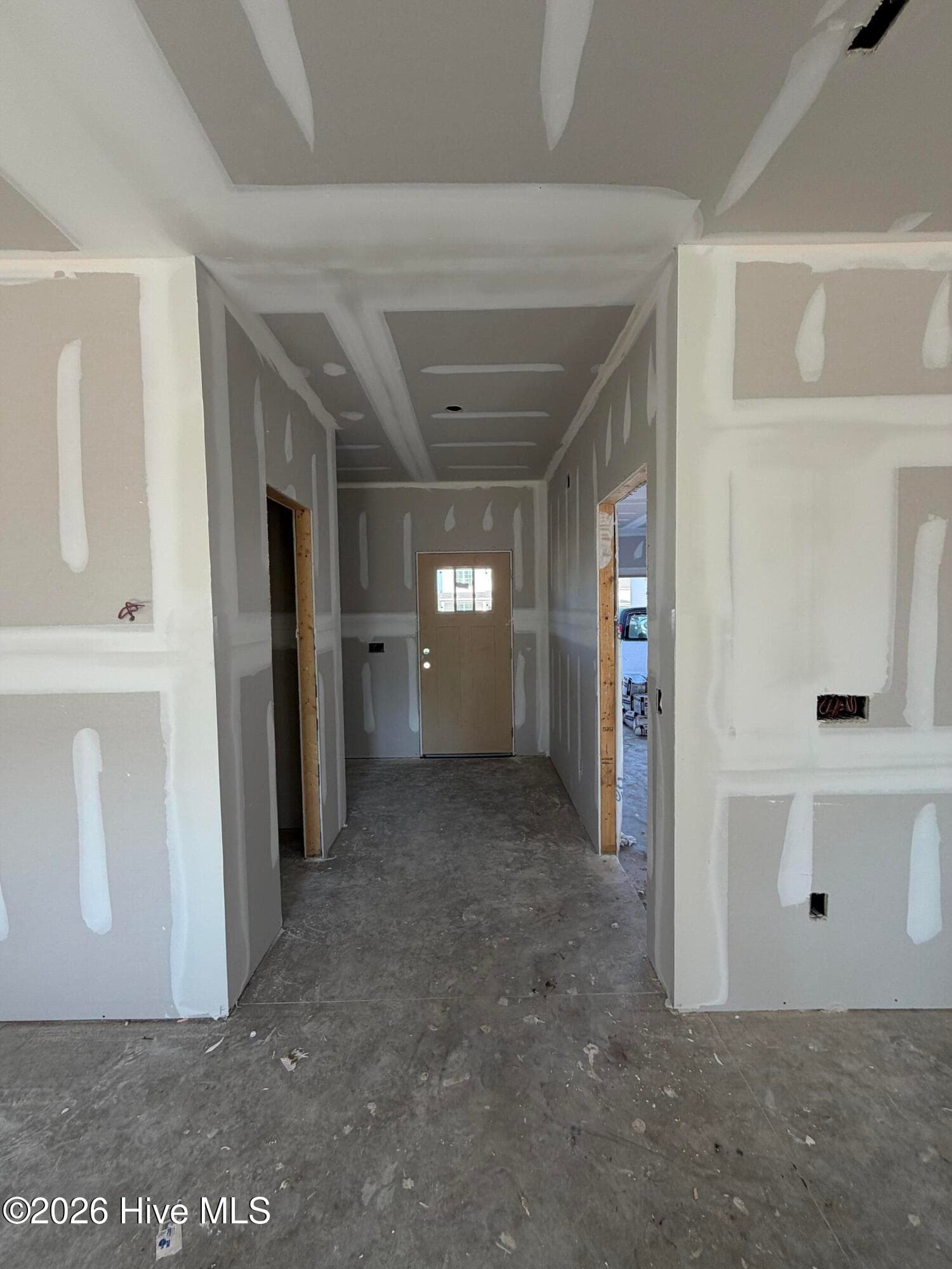 Single Family Residence at 708 Finger Drive, Jacksonville, NC 28546, photo 6 of 10
