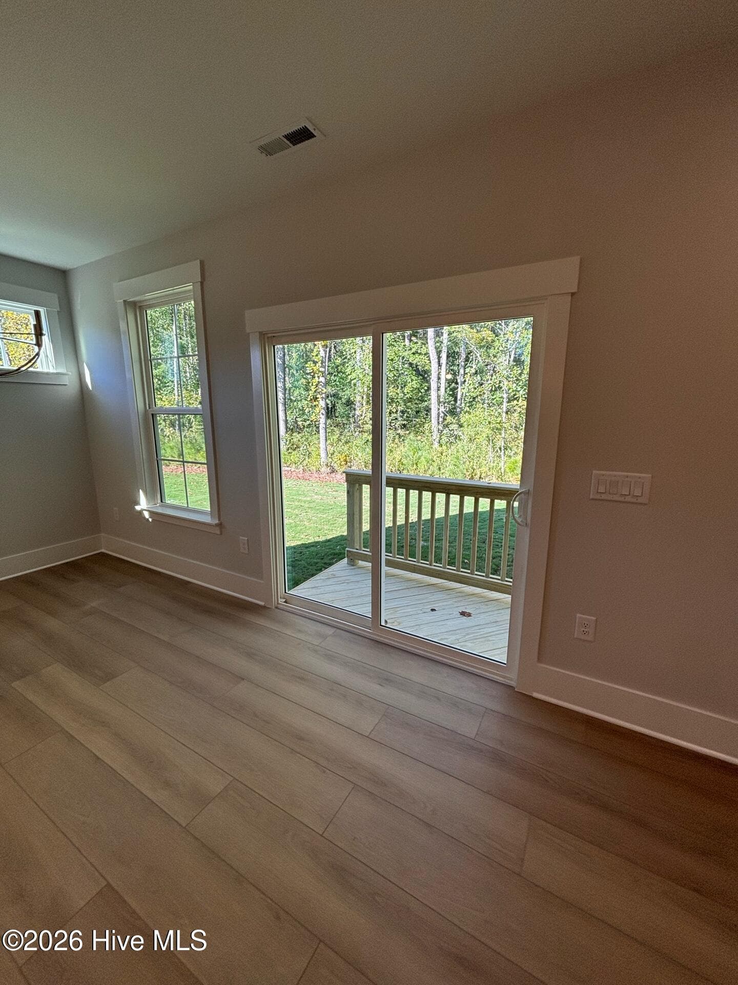 Single Family Residence at 370 Glade Drive, Aberdeen, NC 28315, photo 28 of 48
