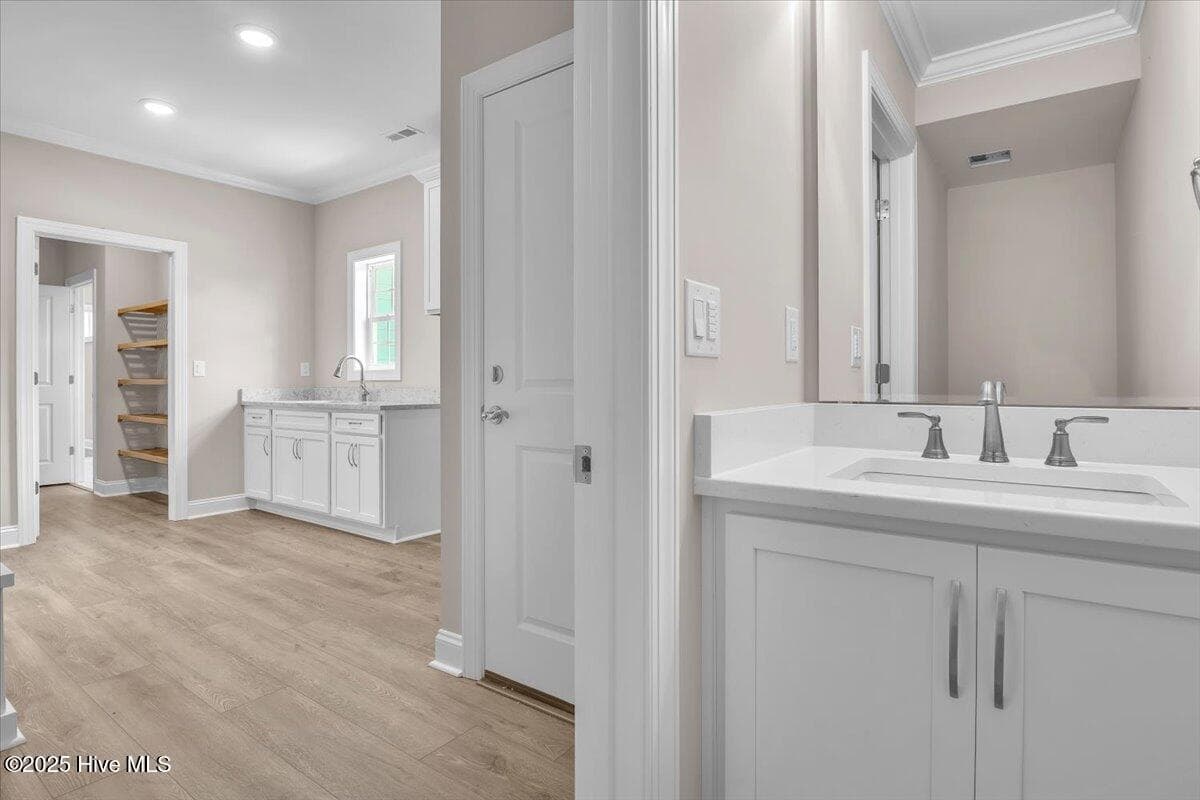 Single Family Residence at 660 Breezewood Drive SE, Bolivia, NC 28422, photo 58 of 86