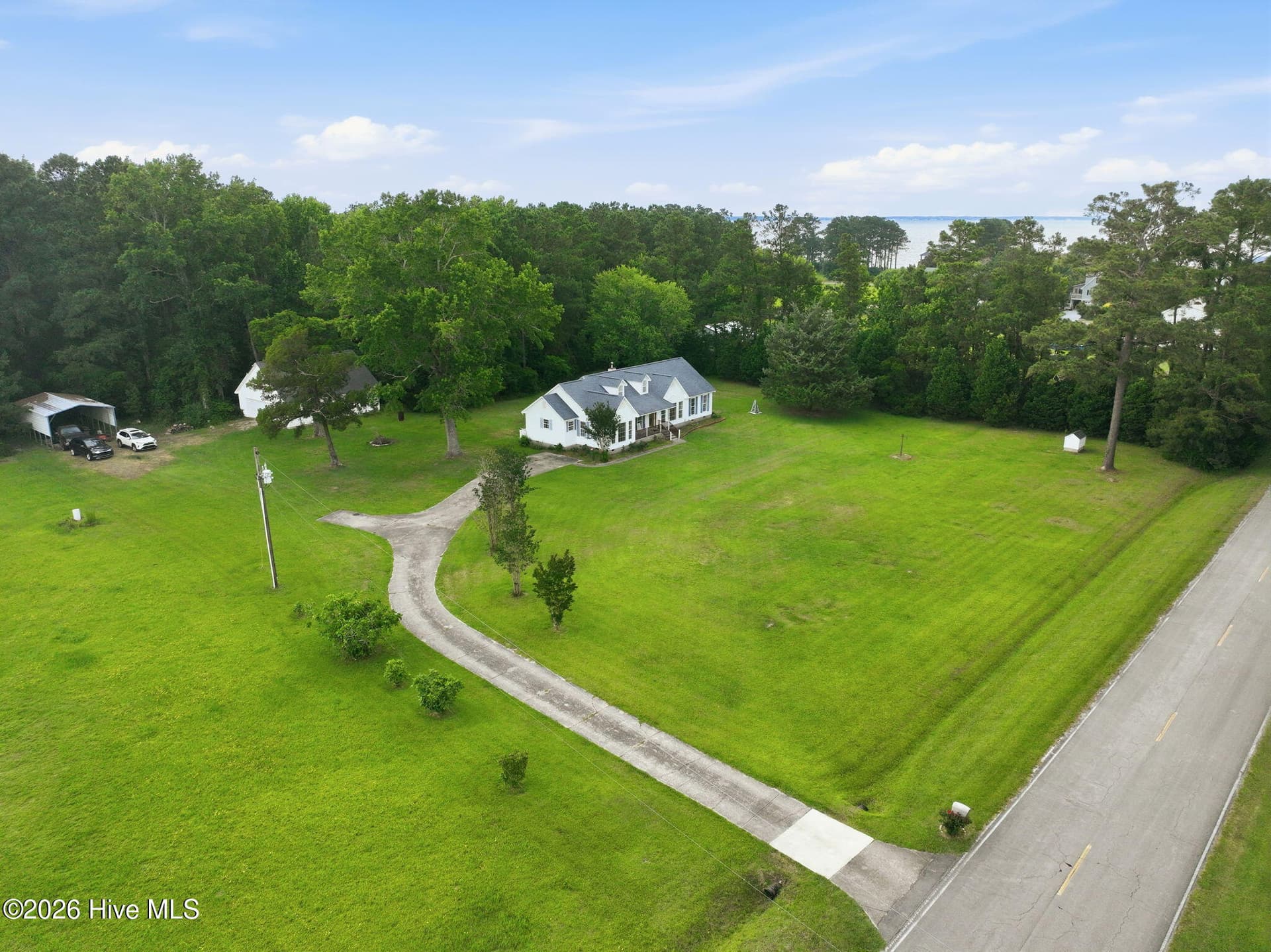 Single Family Residence at 225 Godfrey Boulevard, Havelock, NC 28532, photo 4 of 28