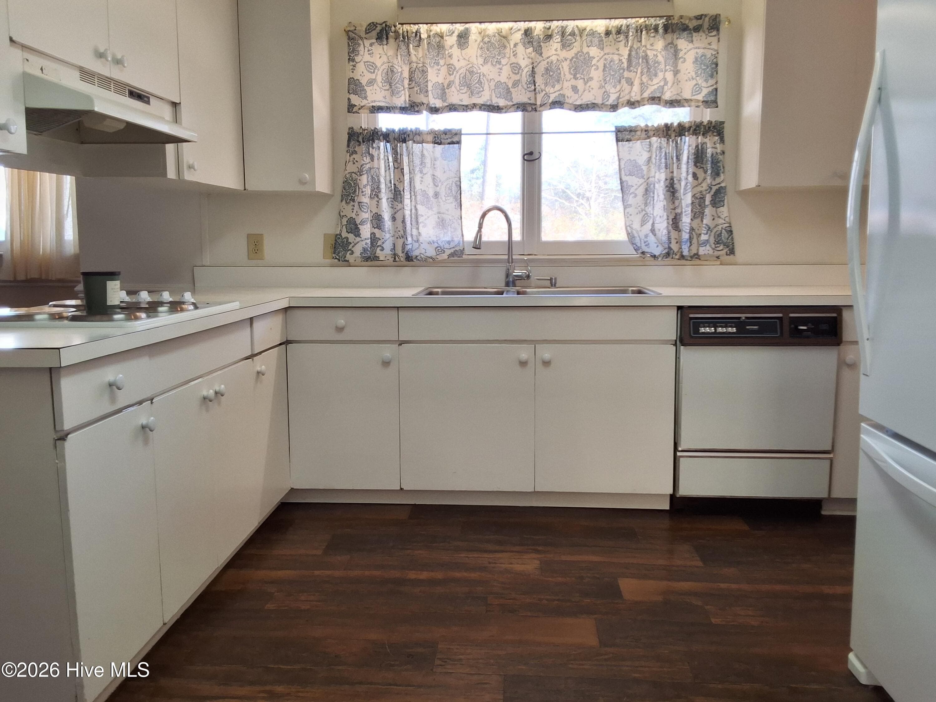 Single Family Residence at 503 Anderson Street, Tabor City, NC 28463, photo 38 of 101