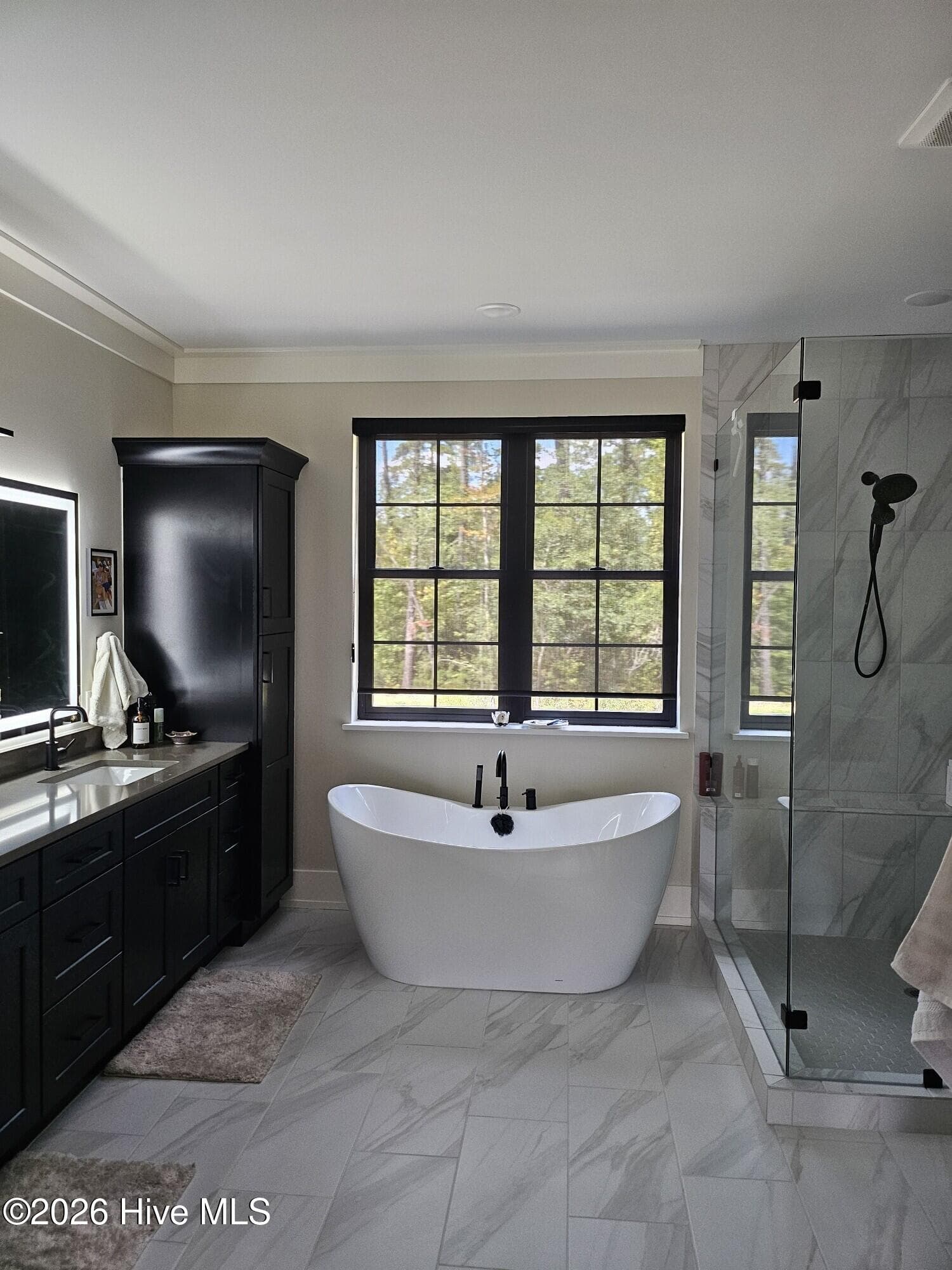 Single Family Residence at 2714 Whitestocking Road, Burgaw, NC 28425, photo 13 of 27