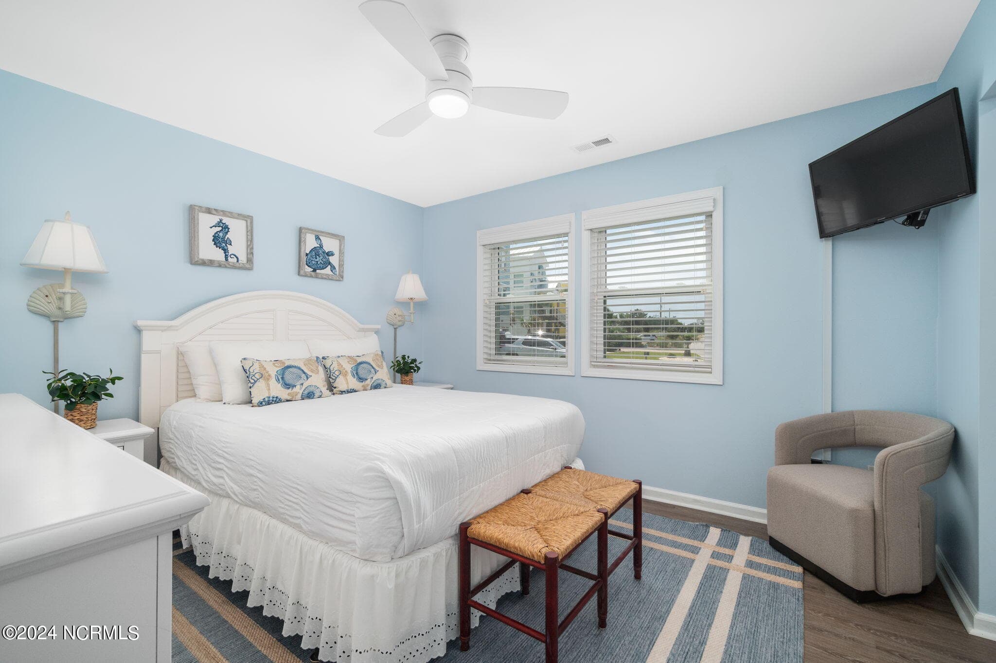 Condominium at 2905 Pointe West Drive B1 Pier Pointe, Emerald Isle, NC 28594, photo 18 of 43