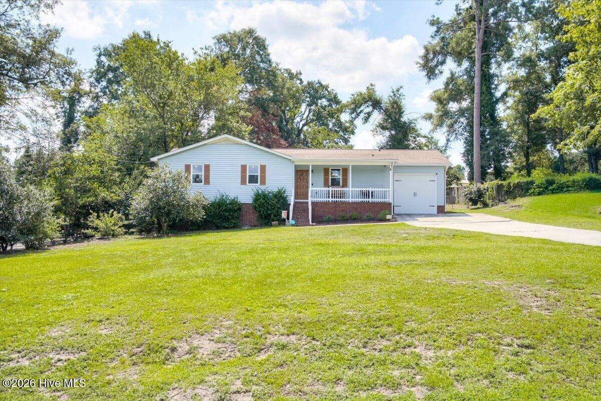 Single Family Residence at 1846 Mcdade Farm Road, Augusta, GA 30906, photo 3 of 43
