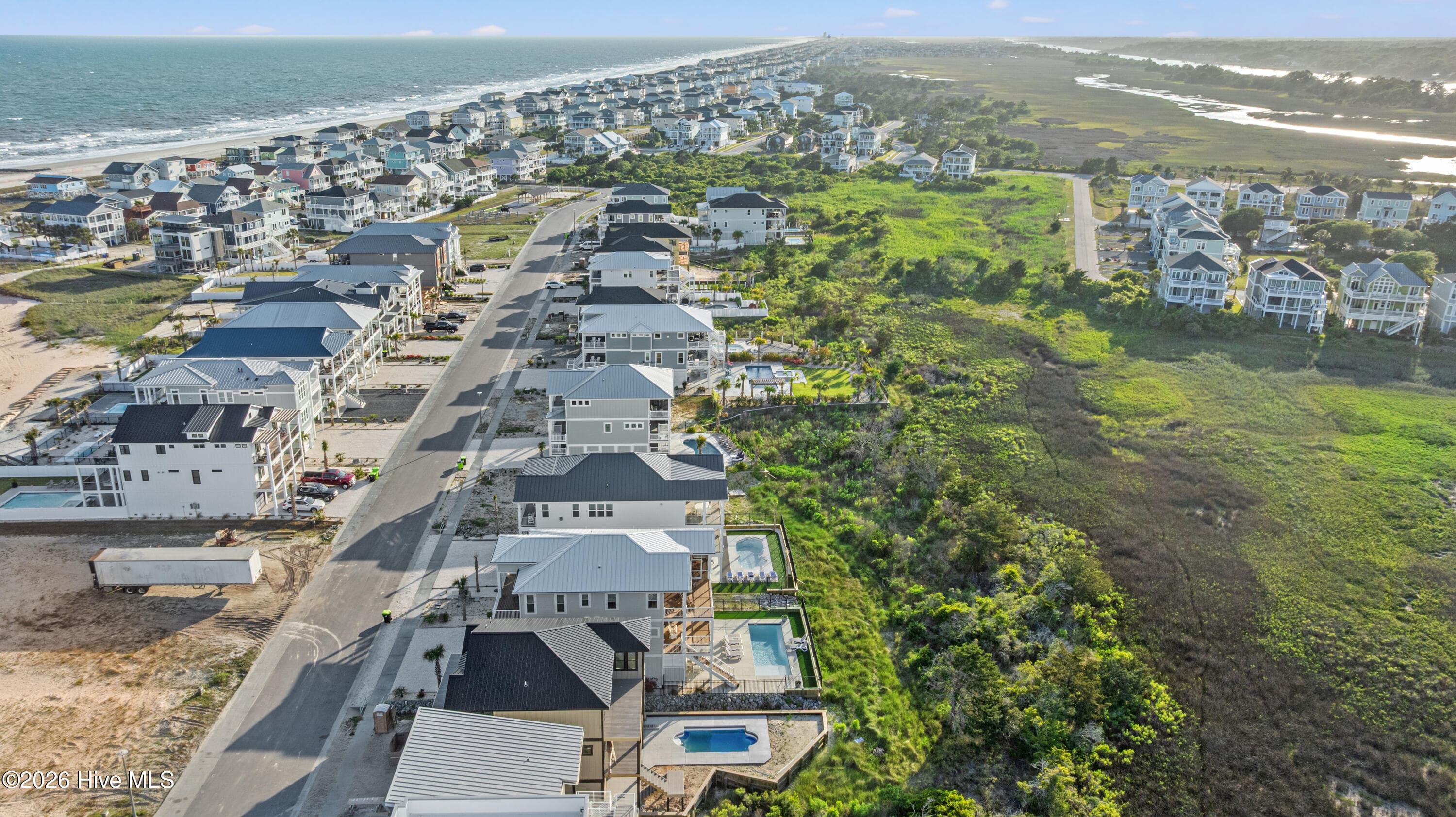 Single Family Residence at 17 Grand View Drive, Ocean Isle Beach, NC 28469, photo 19 of 25