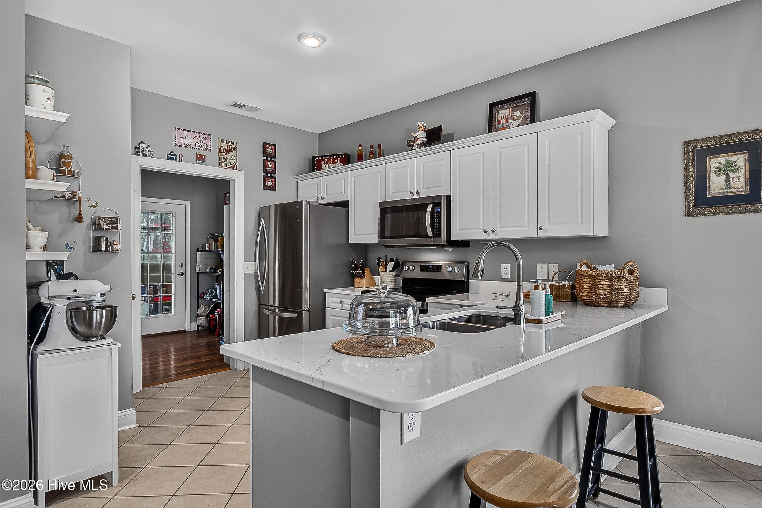 Townhouse at 320 Castle Bay Drive D, Hampstead, NC 28443, photo 14 of 42