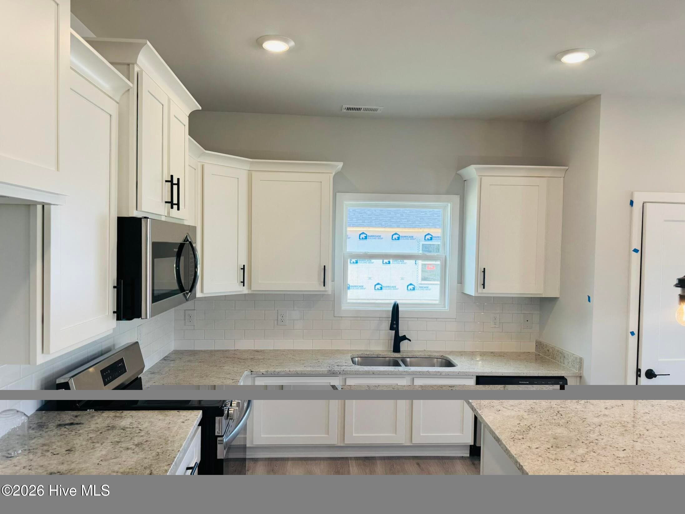 Single Family Residence at 405 S Carey Street Lot 68, La Grange, NC 28551, photo 7 of 62