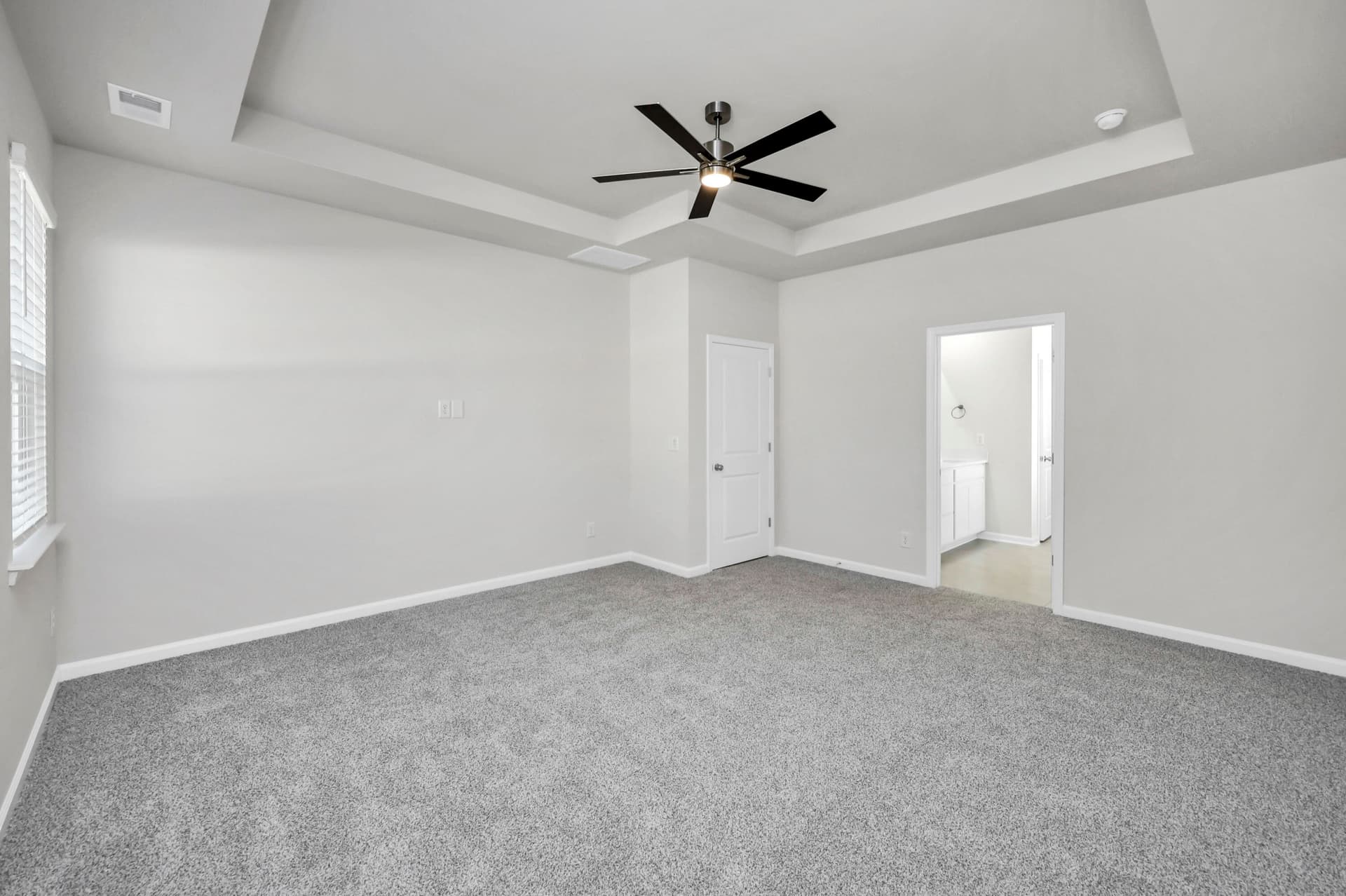 Single Family Residence at 5420 Tullamore Drive, Aiken, SC 29801, photo 6 of 33