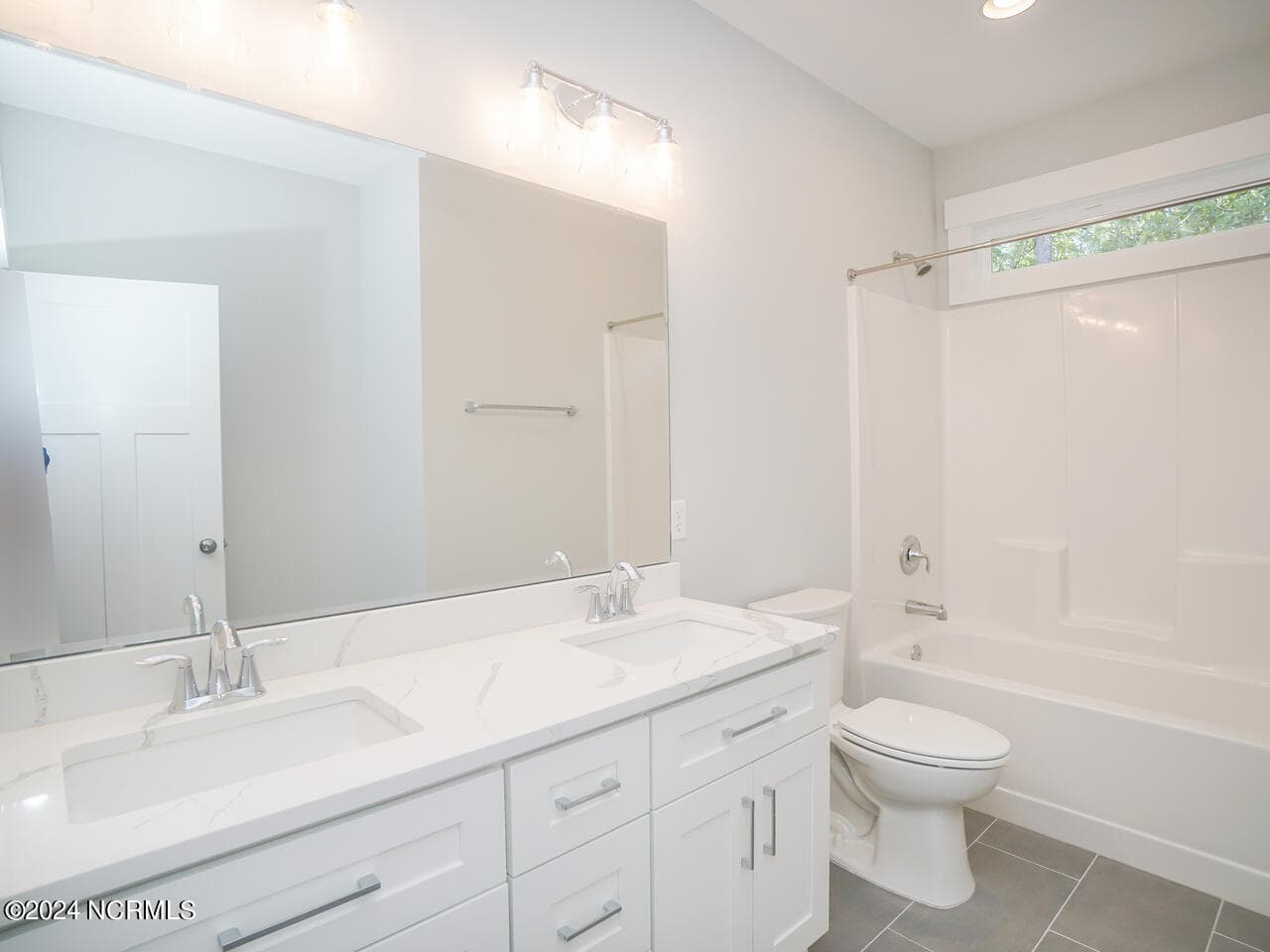 Single Family Residence at 104 SE 6th Street, Oak Island, NC 28465, photo 68 of 92