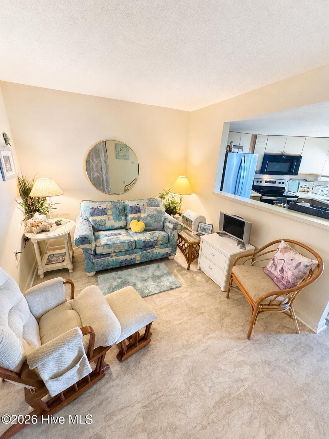 foyer living room - 1400 E Ft Macon Road 313, Atlantic Beach, NC 28512