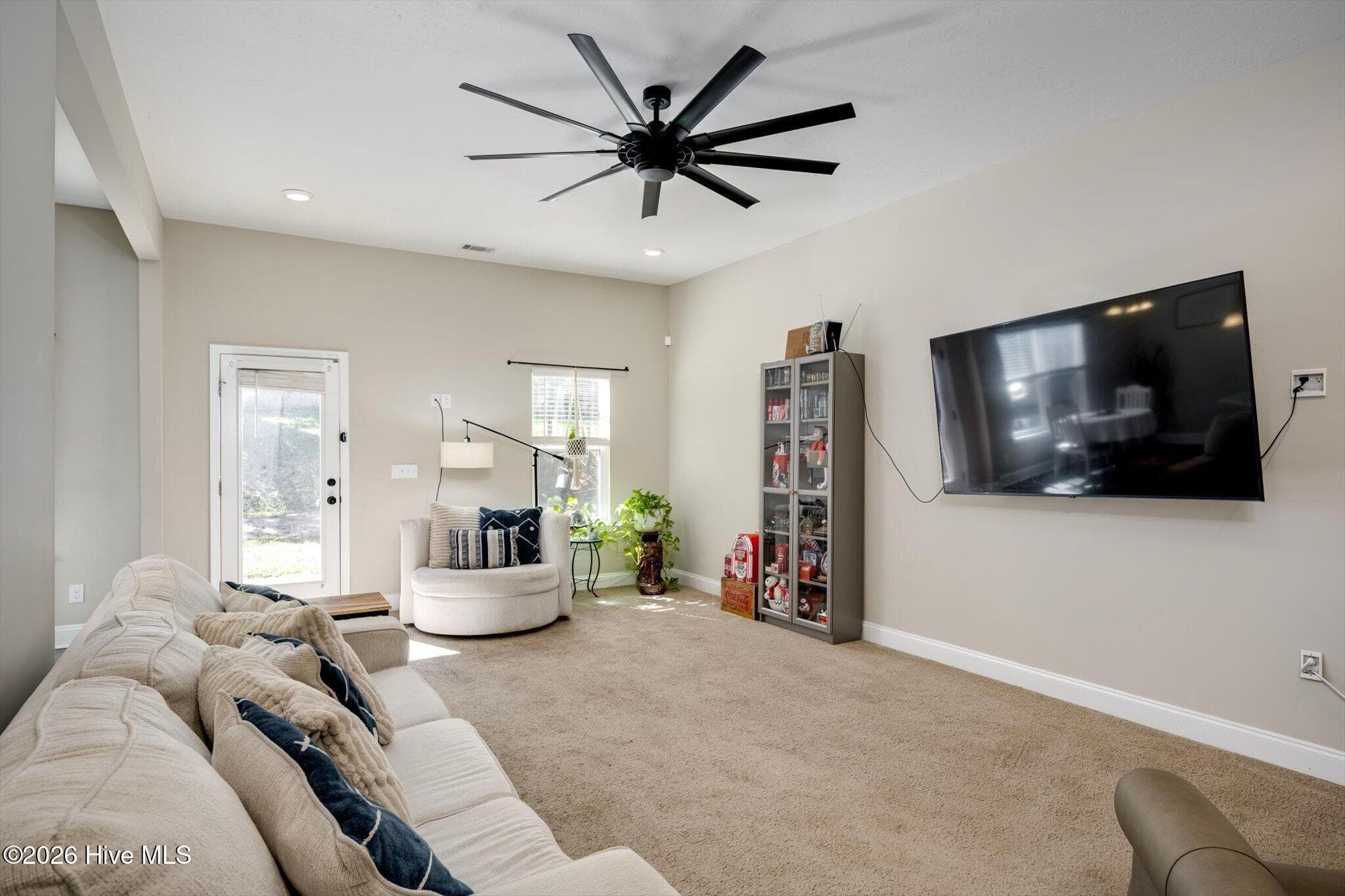 Single Family Residence at 515 Bradley Drive, North Augusta, SC 29841, photo 3 of 24