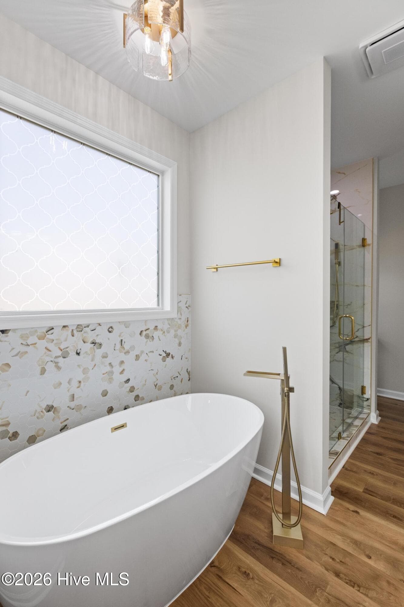 SIMILAR HOME - 402 Wade Drive, Richlands, NC 28574