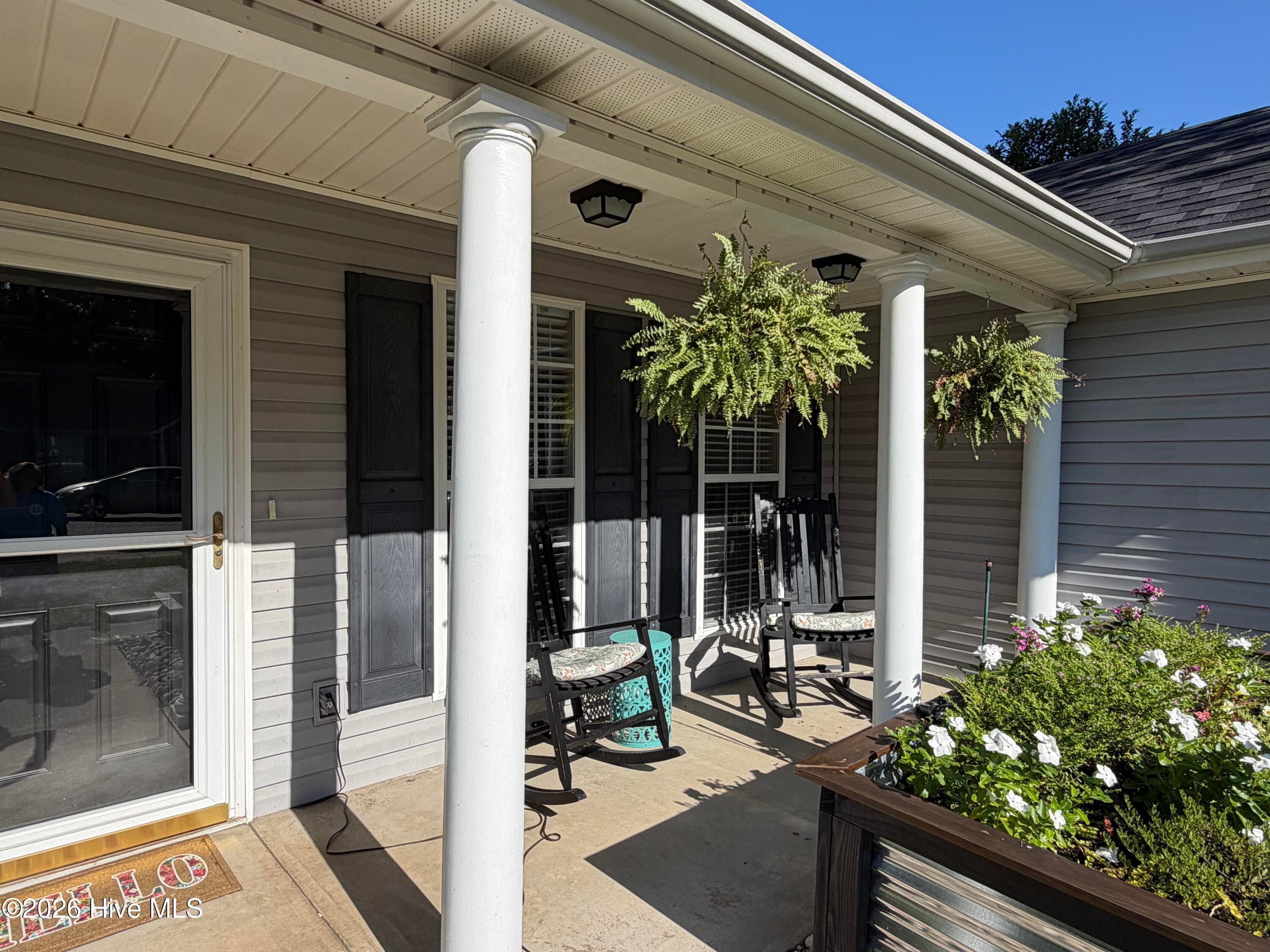 Single Family Residence at 158 Oakland Drive, North Augusta, SC 29860, photo 8 of 79