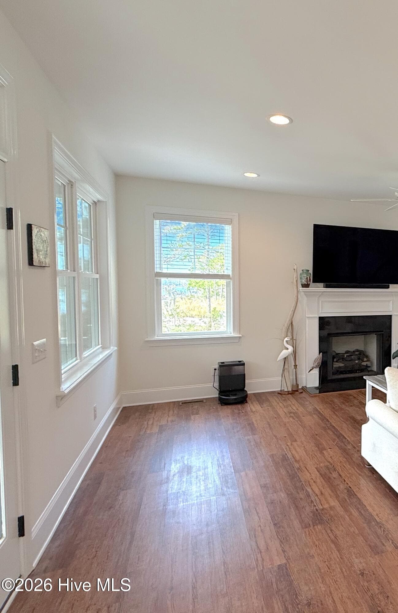 Single Family Residence at 122 Windy Point, Belhaven, NC 27810, photo 23 of 124