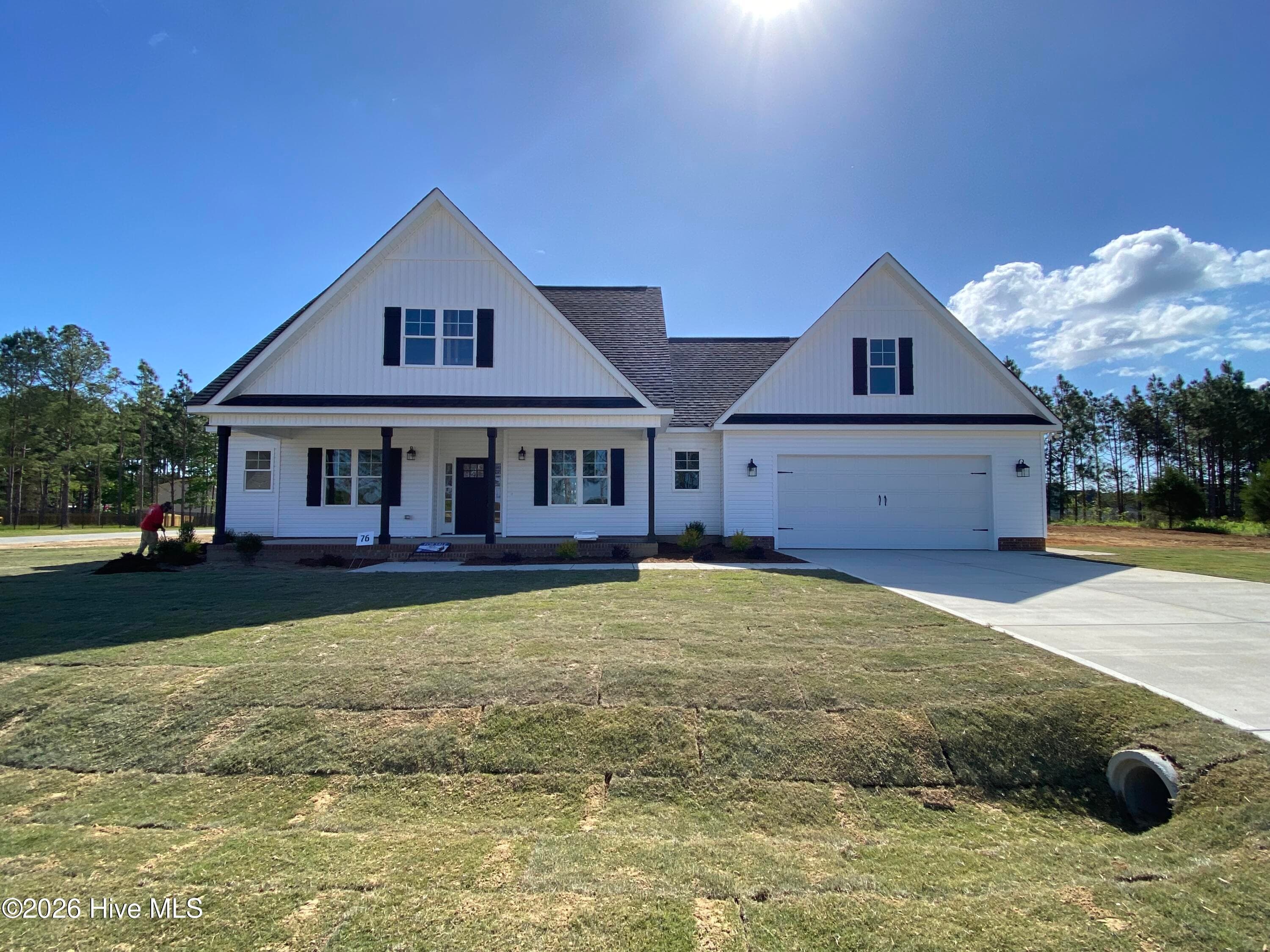 Single Family Residence at 86 Rabbit Run Drive, Smithfield, NC 27577, photo 2 of 6