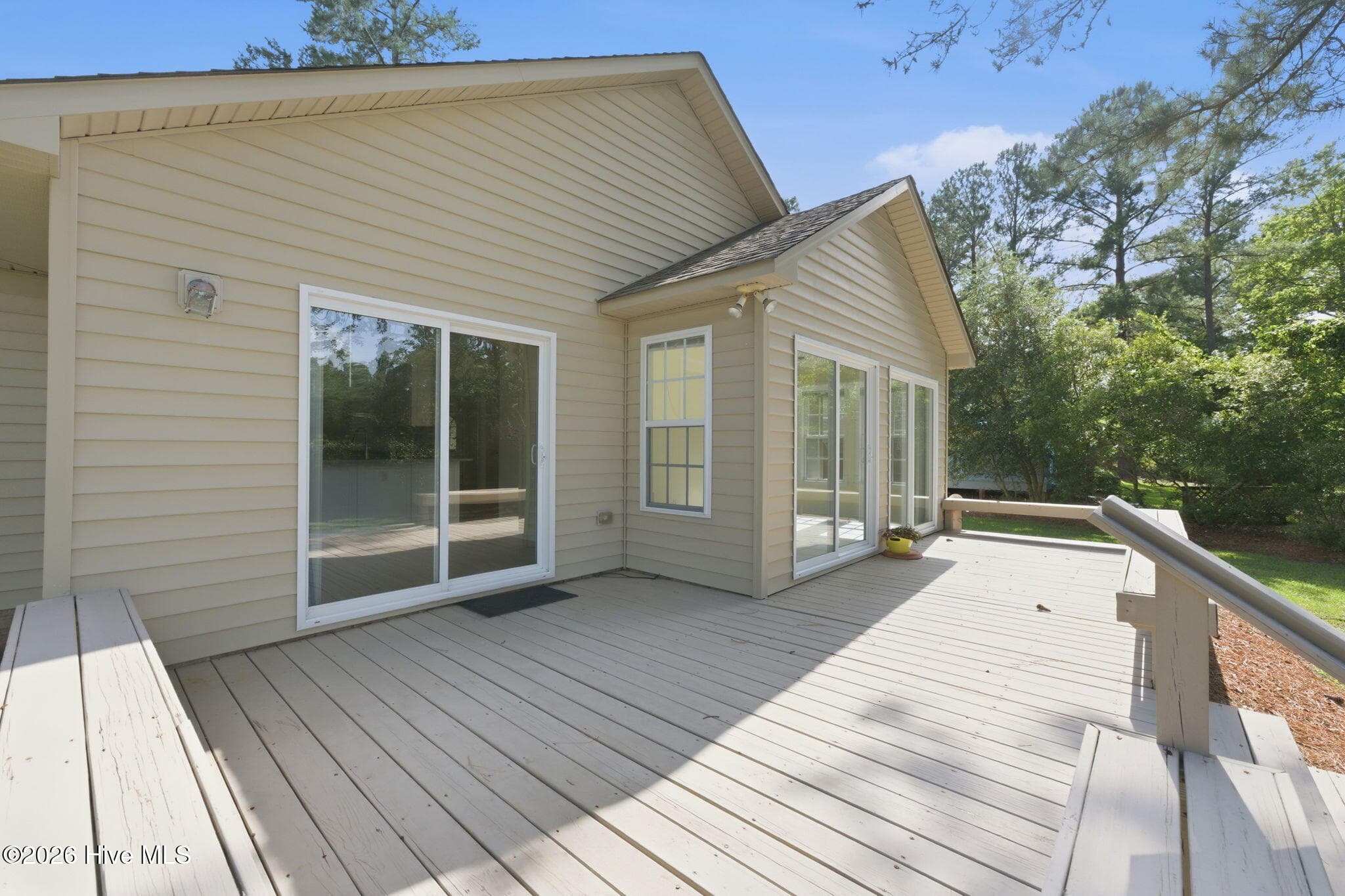 Single Family Residence at 1007 Barkentine Drive, New Bern, NC 28560, photo 39 of 60