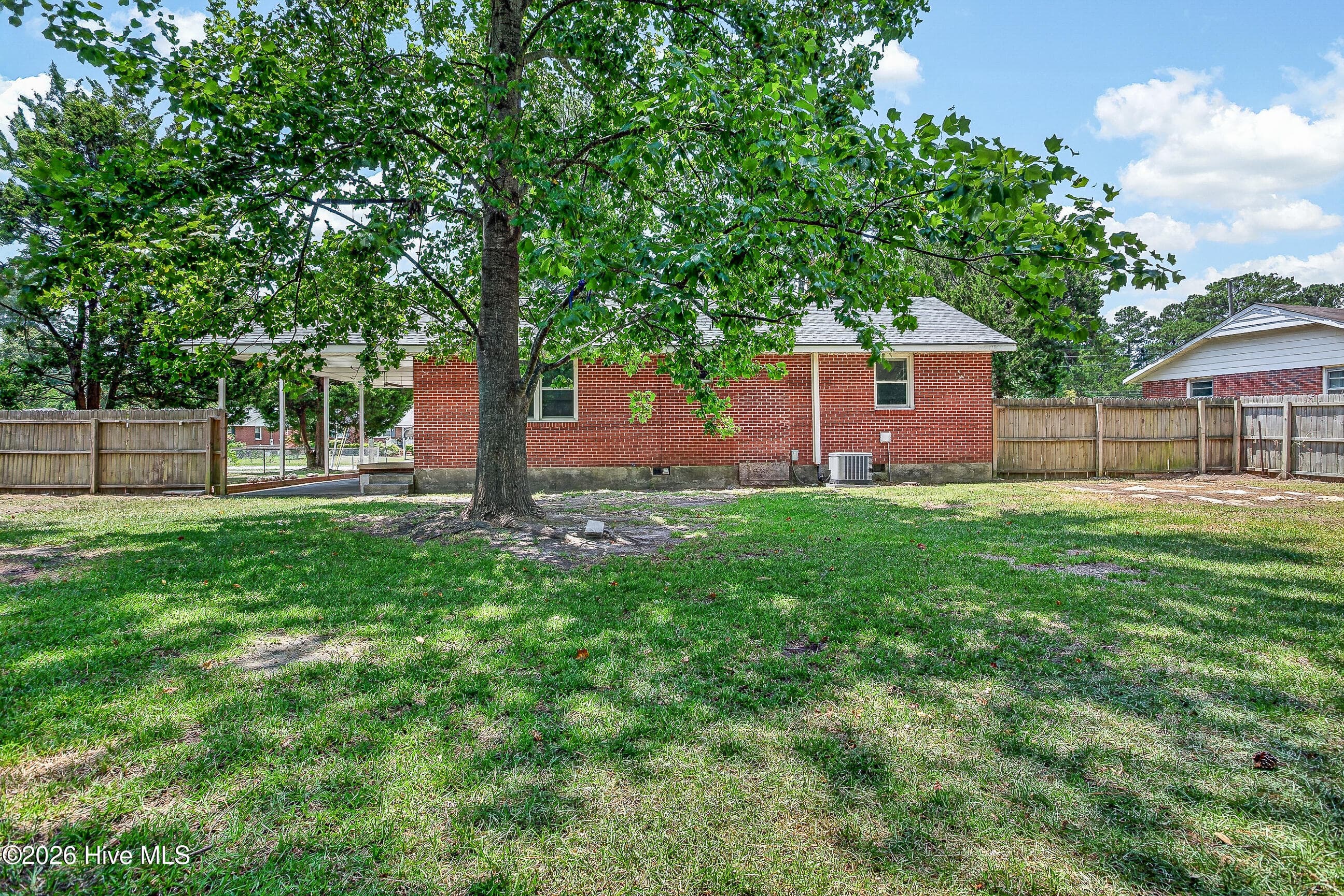 Single Family Residence at 105 Kitt Drive, Jacksonville, NC 28540, photo 20 of 30
