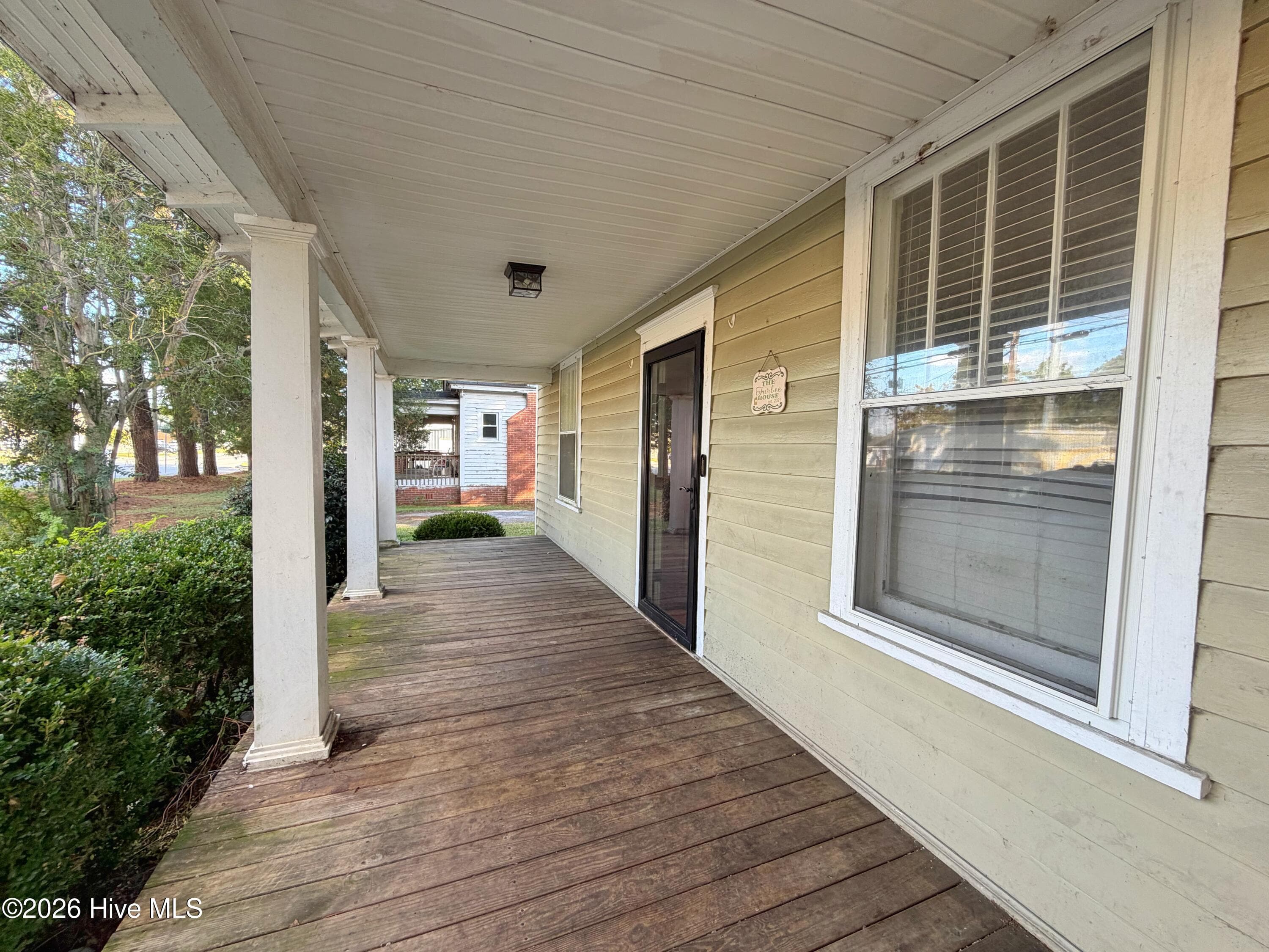 Single Family Residence at 1103 W 5th Street, Washington, NC 27889, photo 5 of 19
