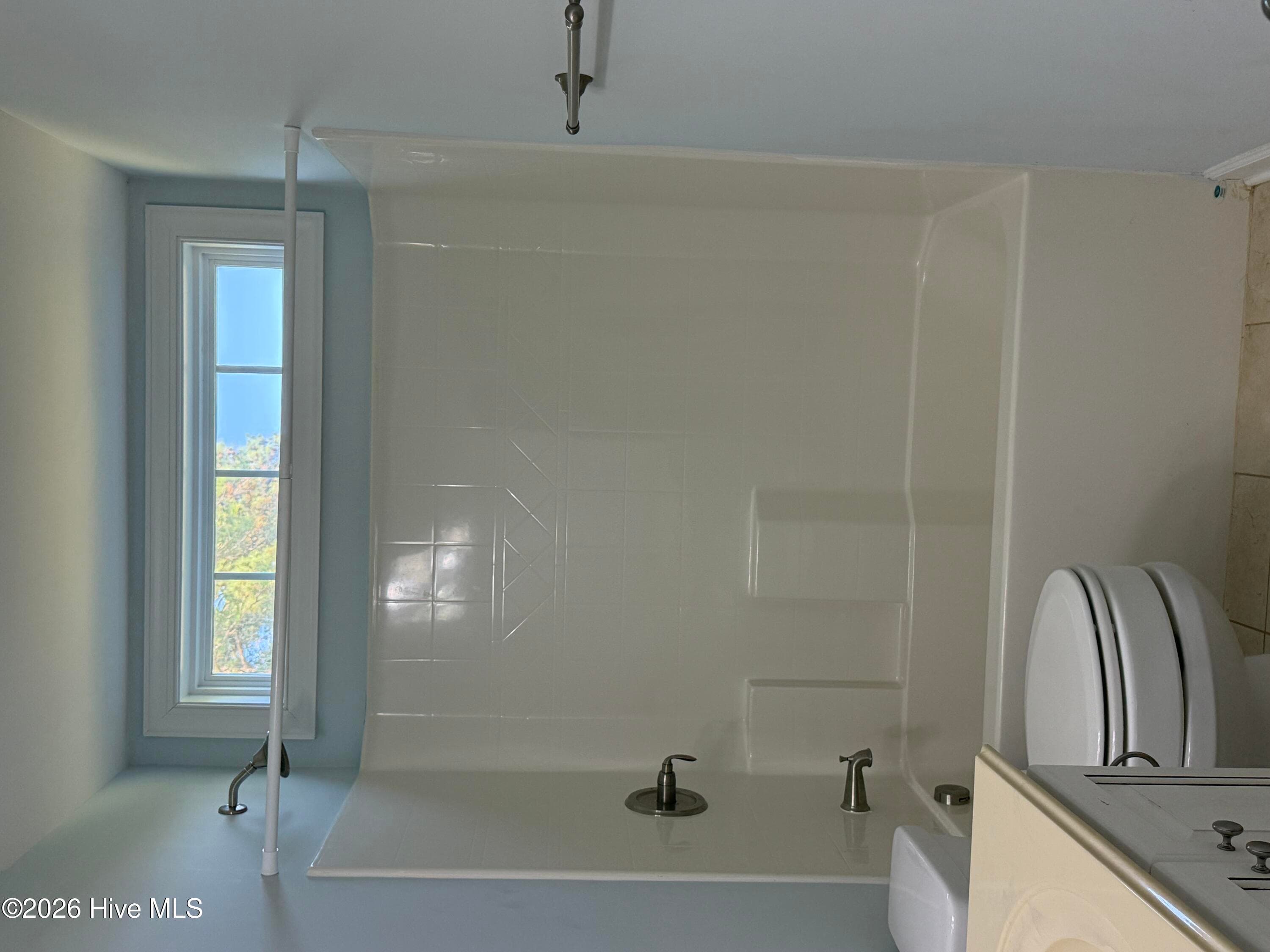 Single Family Residence at 552 Church Of God Road, Goldsboro, NC 27534, photo 13 of 49