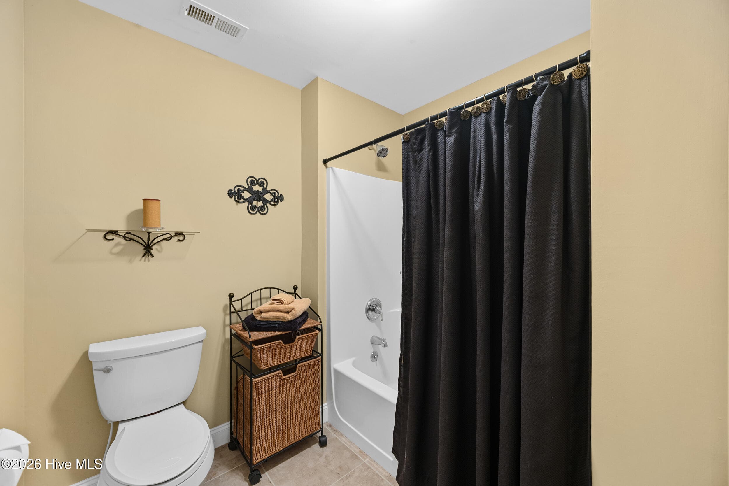 Upstairs Guest Bath #3 - 1001 Lismore Way, Leland, NC 28451