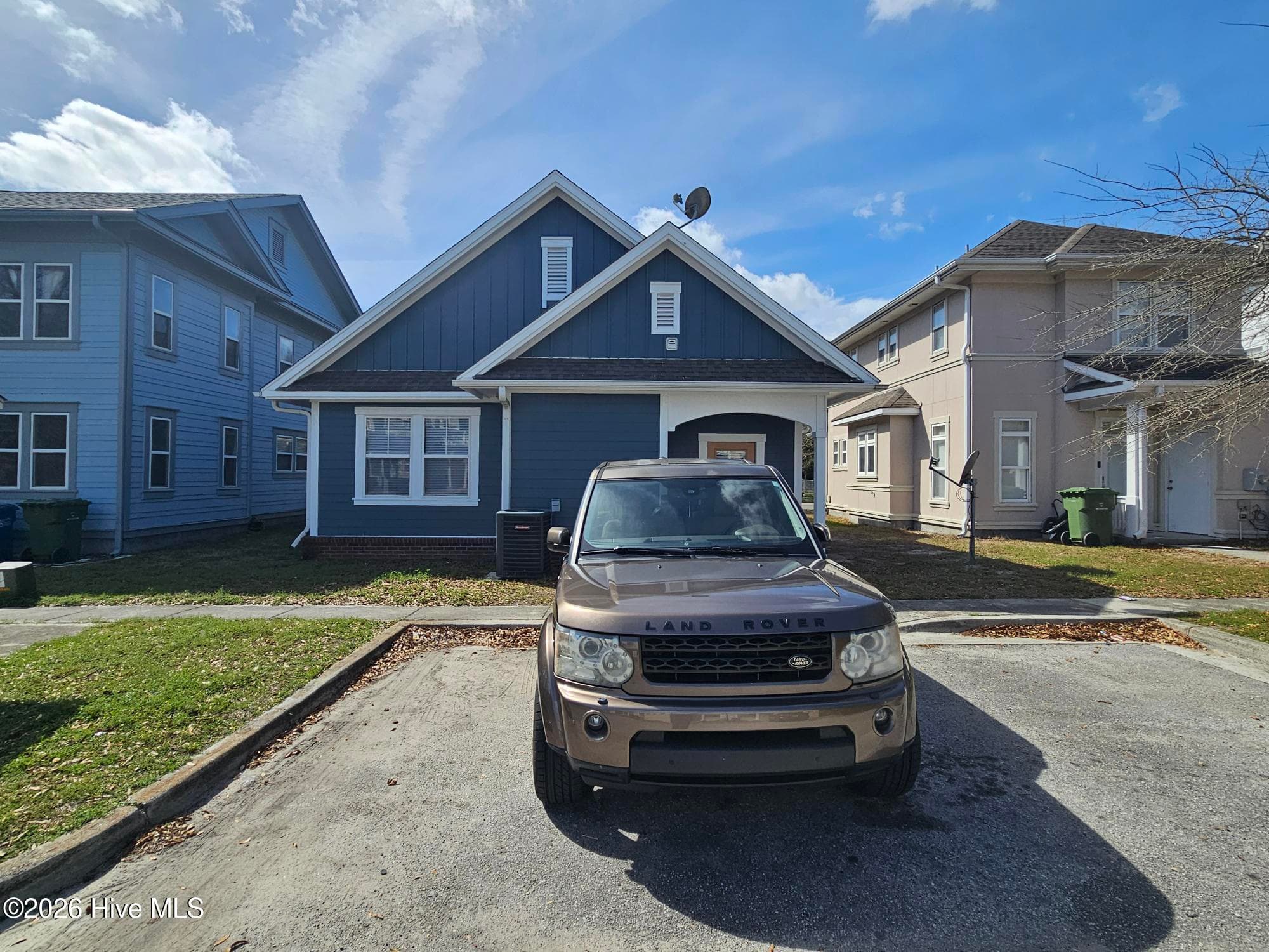 Single Family Residence at 1017 S 8th Street, Wilmington, NC 28401, photo 13 of 14